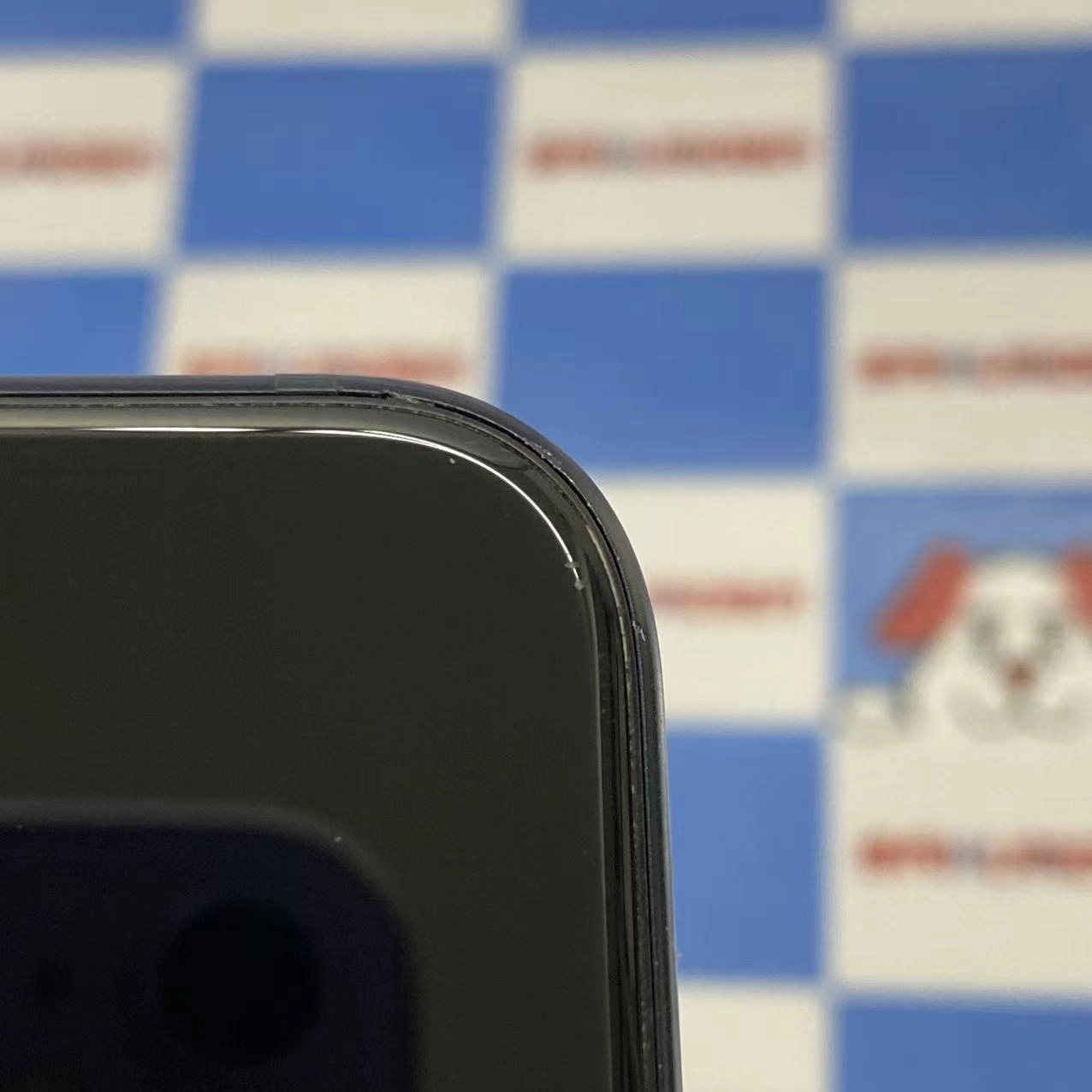 iPhoneSE 第3世代 256GB ミッドナイト MMYJ3J/A SIMフリー