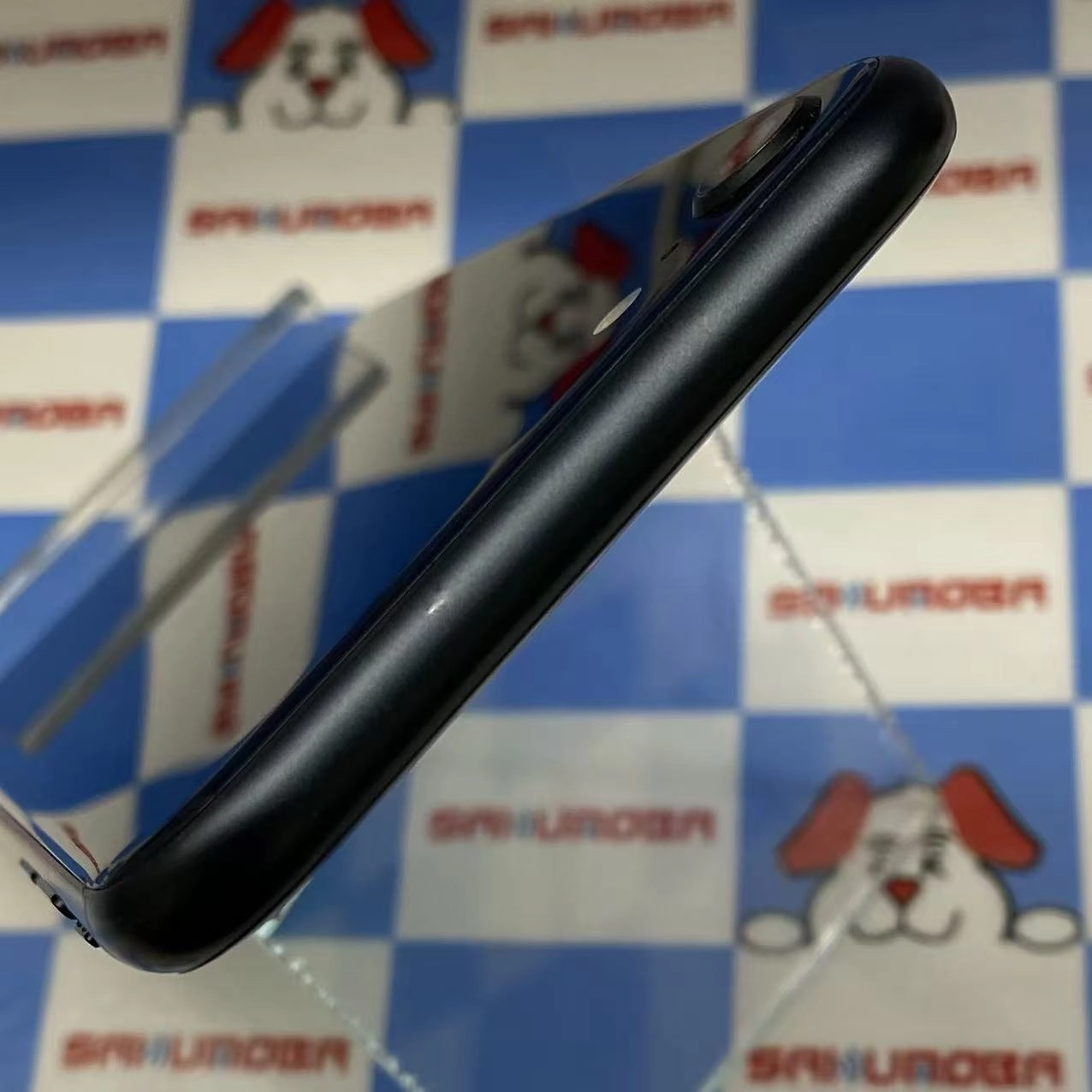 iPhoneSE 第3世代 128GB ミッドナイト MMYF3J/A docomo版SIMフリー