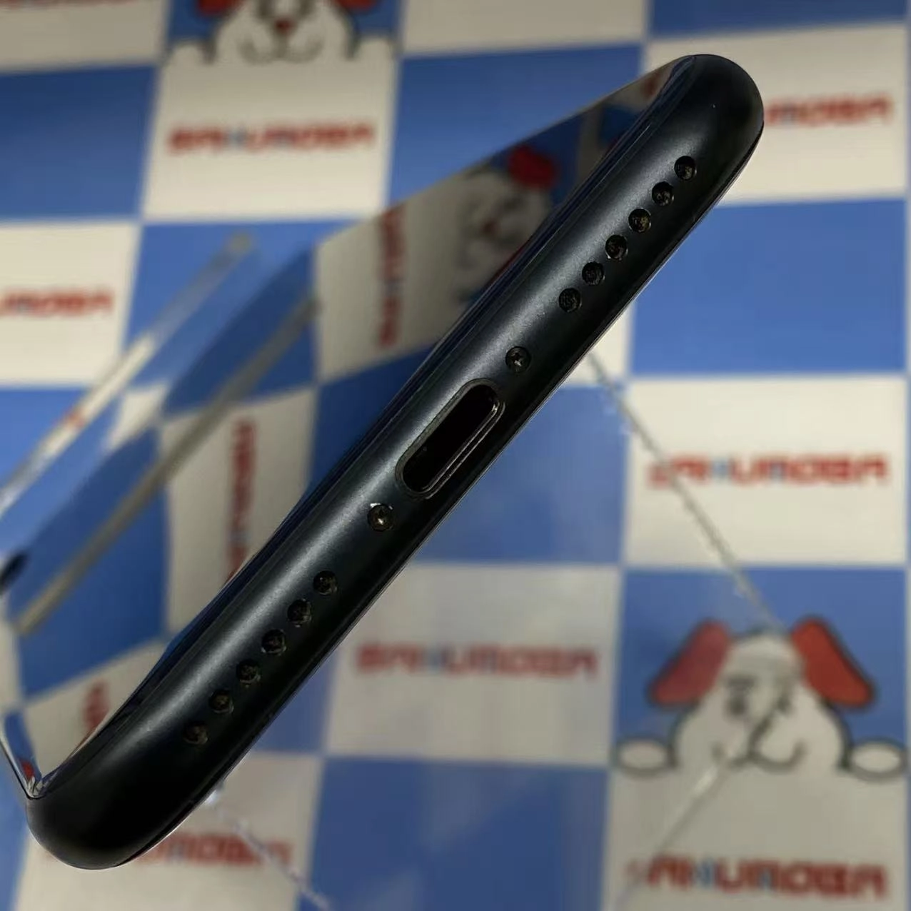 iPhoneSE 第3世代 128GB ミッドナイト MMYF3J/A Apple版SIMフリー