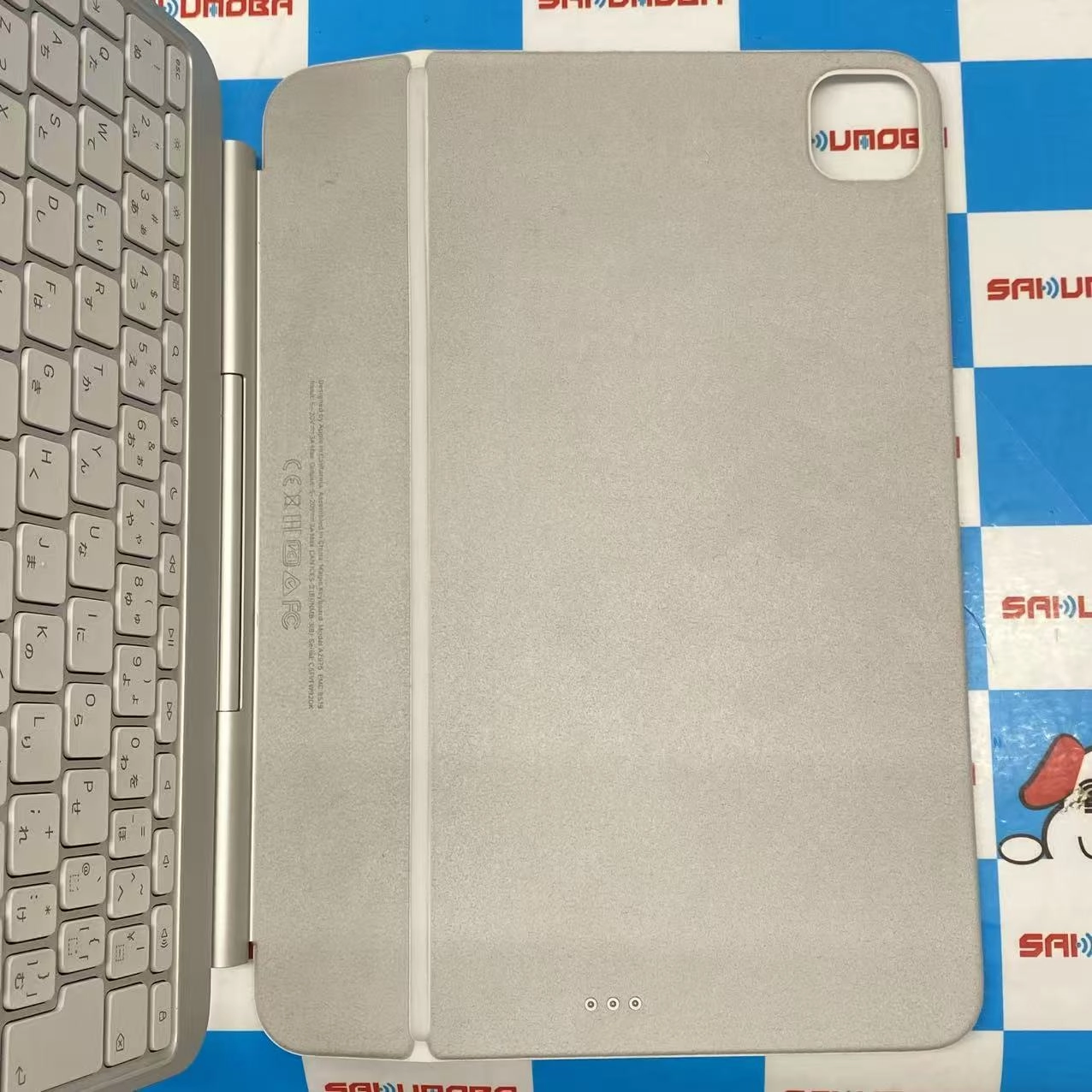 Apple Magic Keyboard iPad Pro 11インチ(第5世代)用 ホワイト MWR03J/A 美品