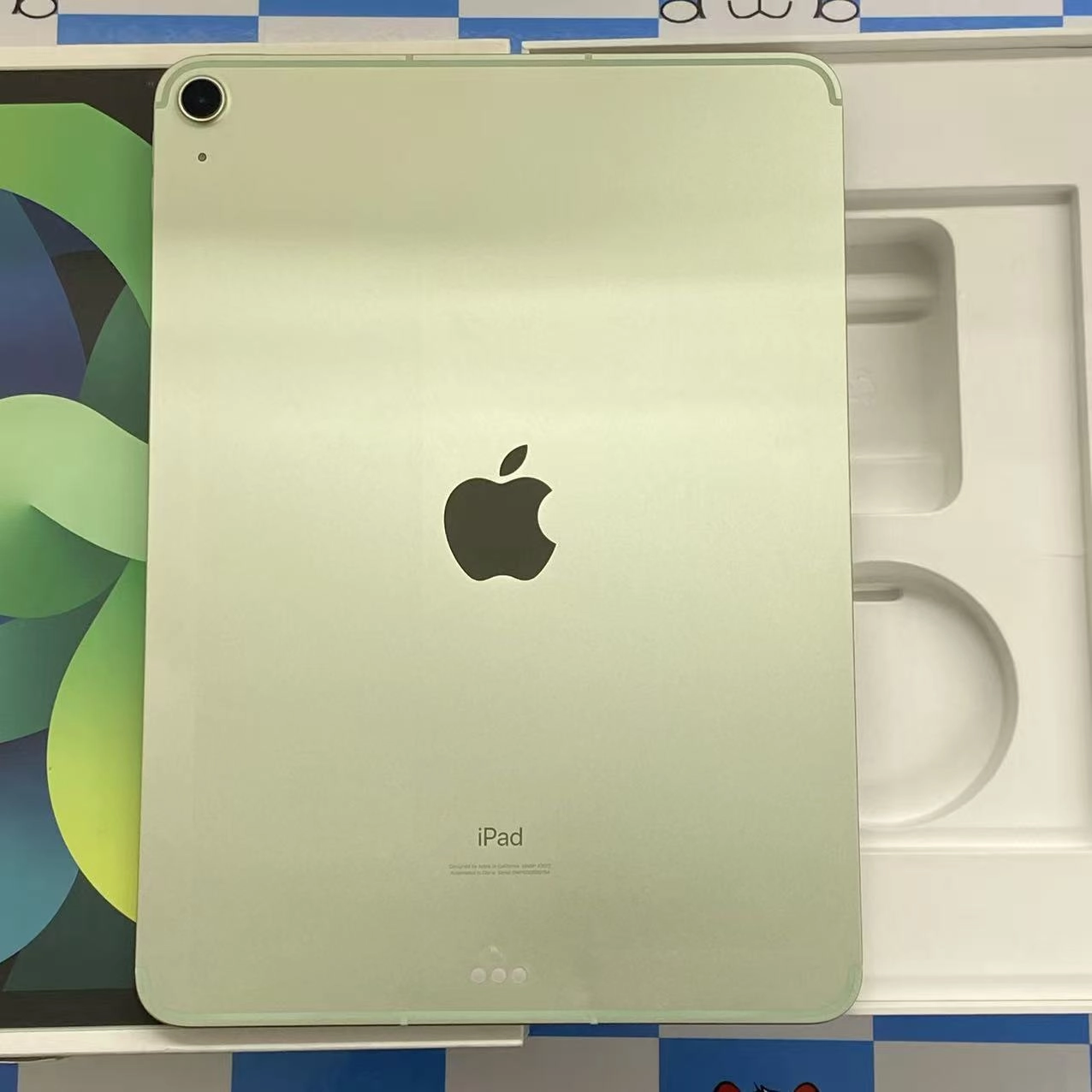 iPad Air 第4世代 Wi-Fi+Cellularモデル 64GB グリーン MYH12J/A AU版SIMフリー ジャンク品 au