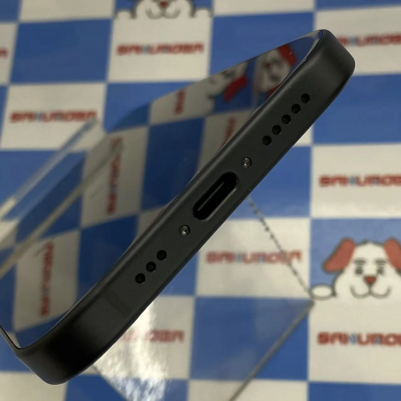 iPhone15 128GB ブラック NTMH3J/A docomo版SIMフリー 交換未使用