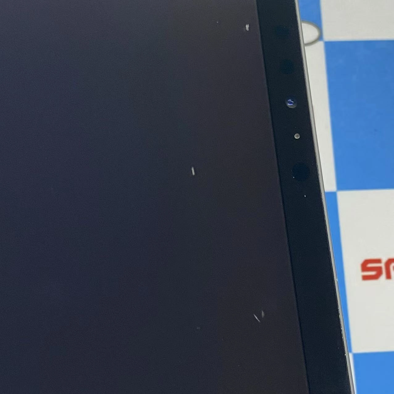 iPad Pro 12.9インチ（第3世代）Wi-Fiモデル海外版 256 MTFL2LL/Aジャンク品 Spacegly