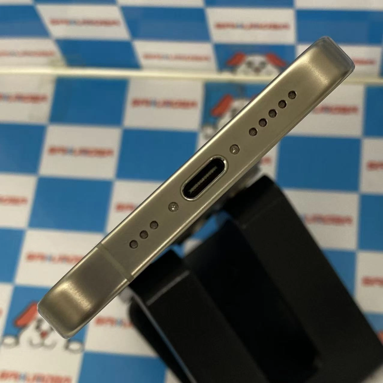 iPhone15 Pro 256GB ナチュラルチタニウム MTUF3J/A SIMフリー美品