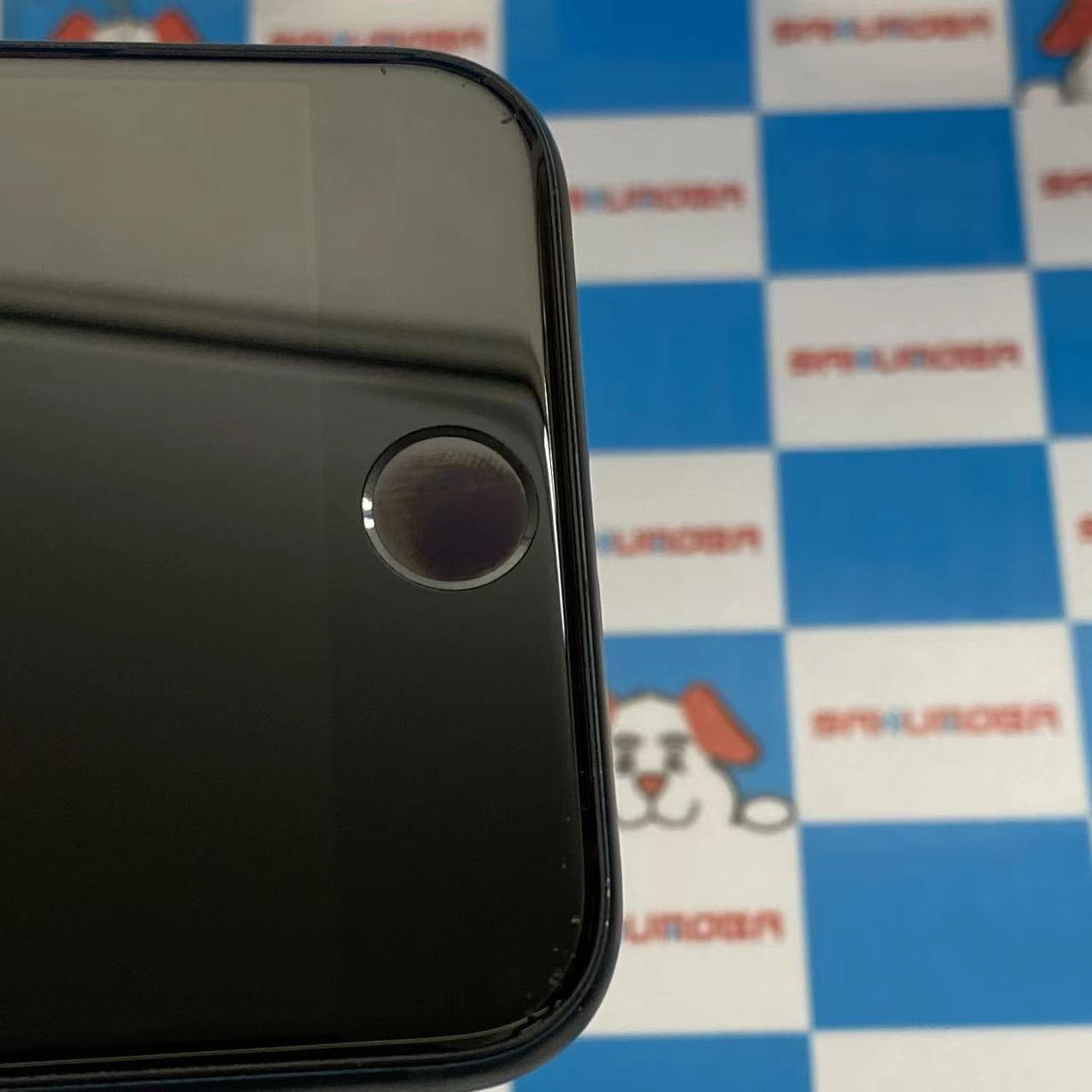 iPhoneSE 第3世代 64GB ミッドナイト MMYC3J/A 海外版SIMフリー