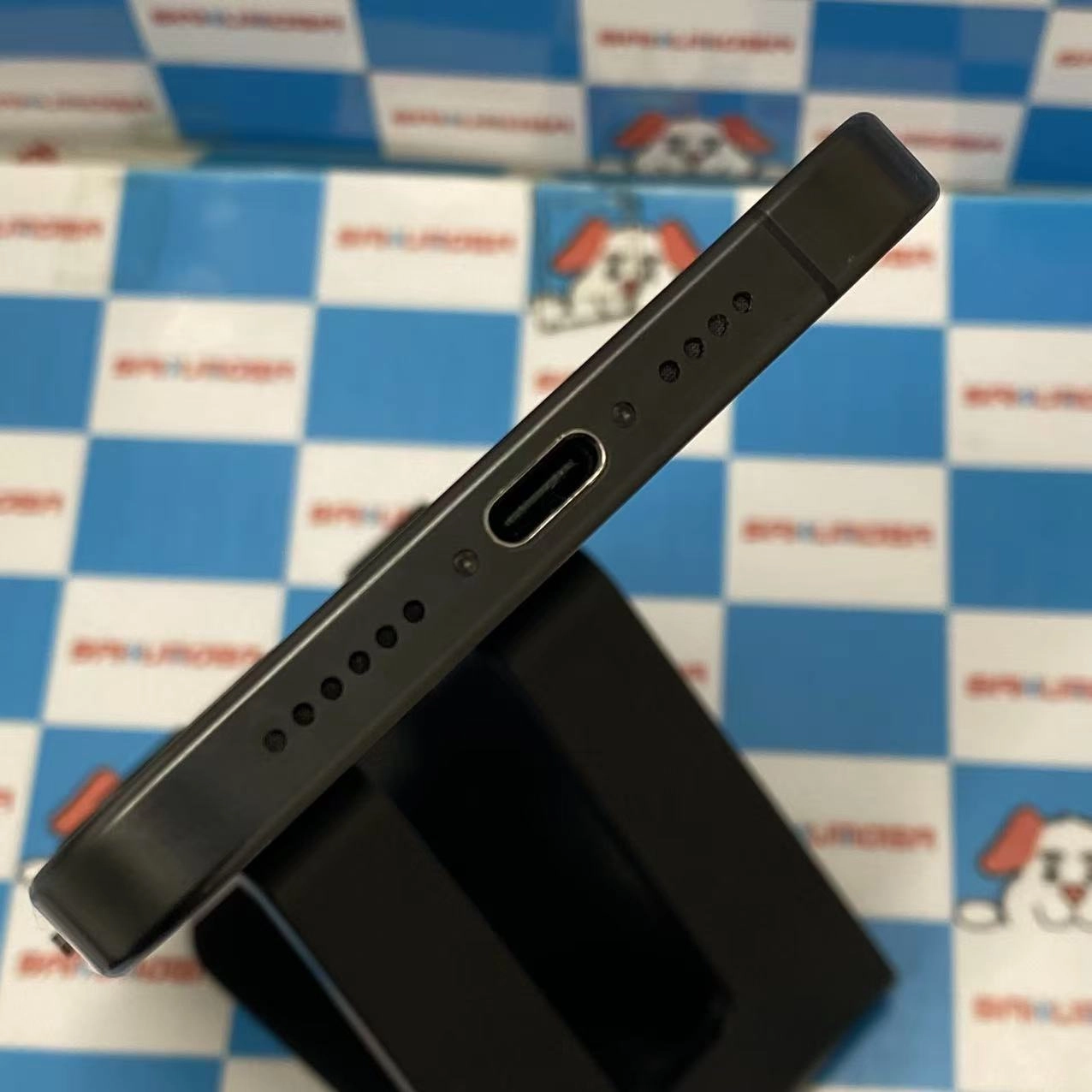 iPhone15 Pro Max 256GB ブラックチタニウム MU6P3J/A SoftBank版SIMフリー 美品