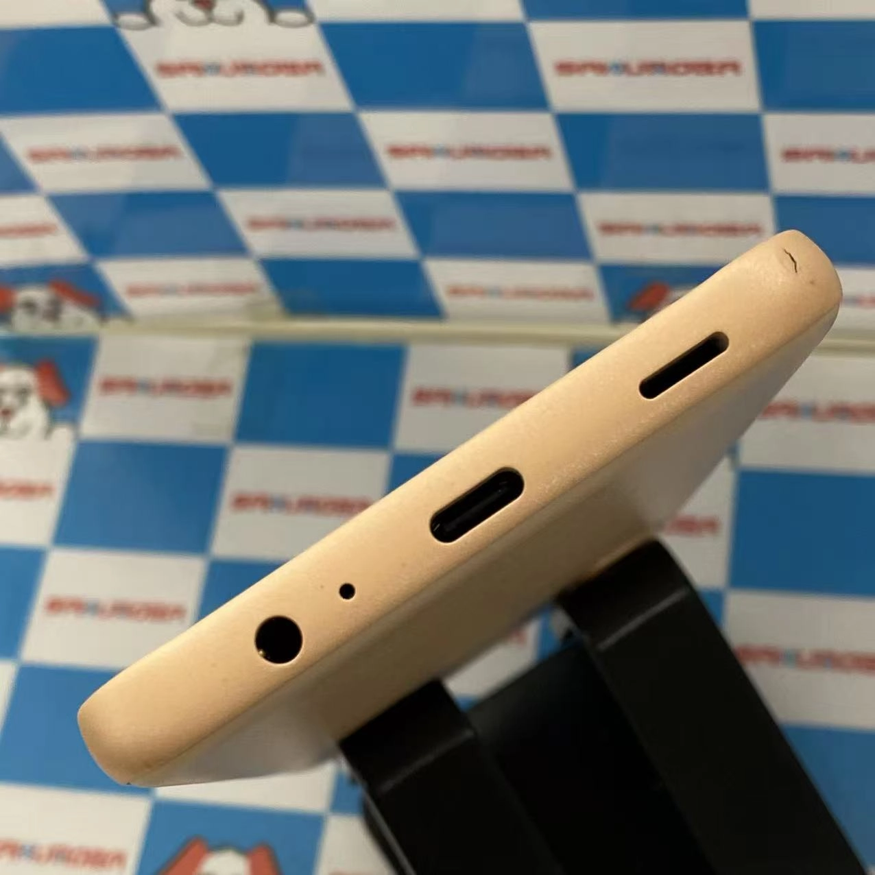 arrows We2 64GB ライトオレンジ FCG02 AU版SIMフリー au