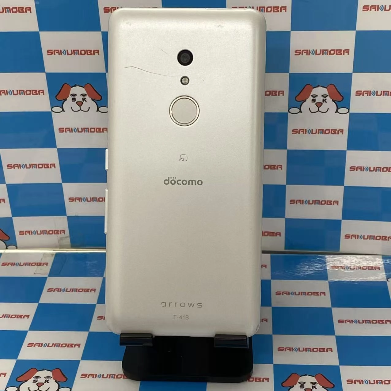 arrows Be4 Plus 64GB ホワイト F-41B docomo版SIMフリー