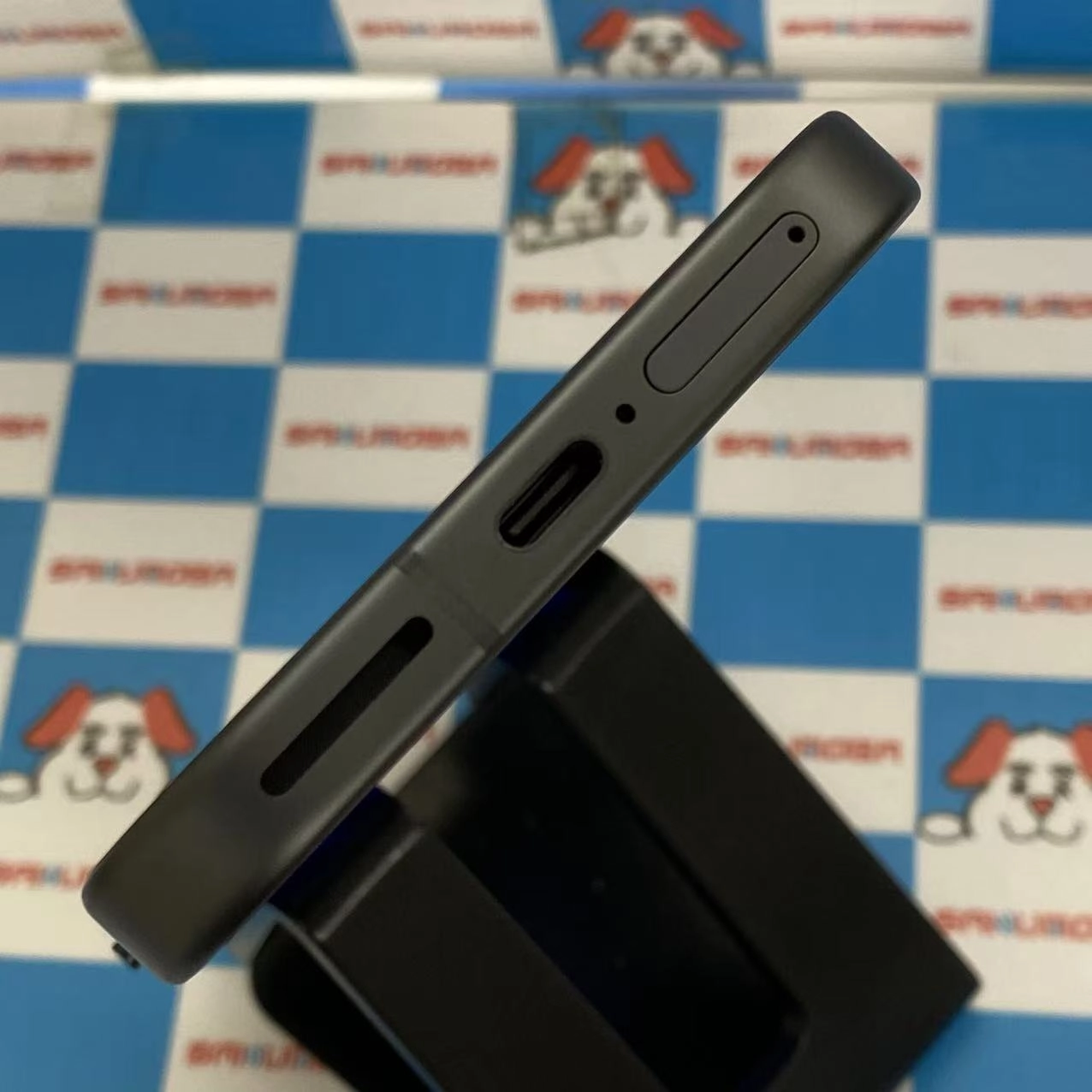 Google Pixel 9a 8GB/128GB オブシディアン G3Y12 docomo版SIMフリー新品同様