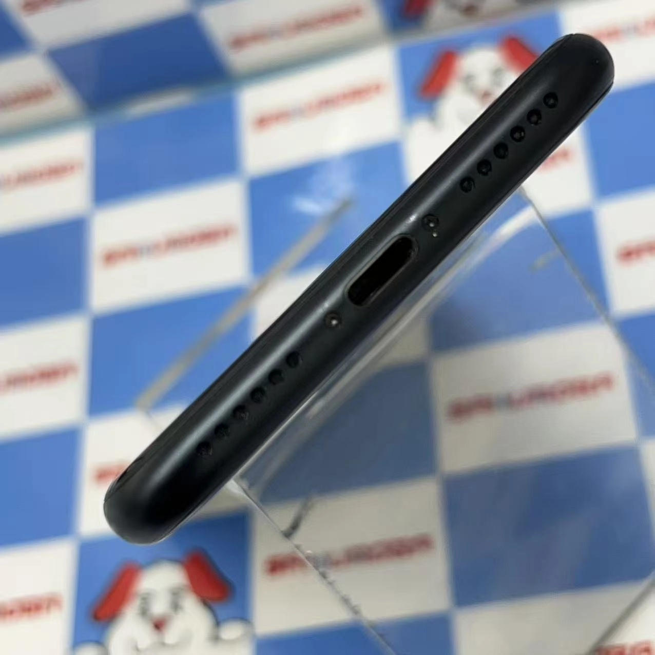 iPhoneSE 第3世代 64GB ミッドナイト MMYC3J/A SoftBank版SIMフリー