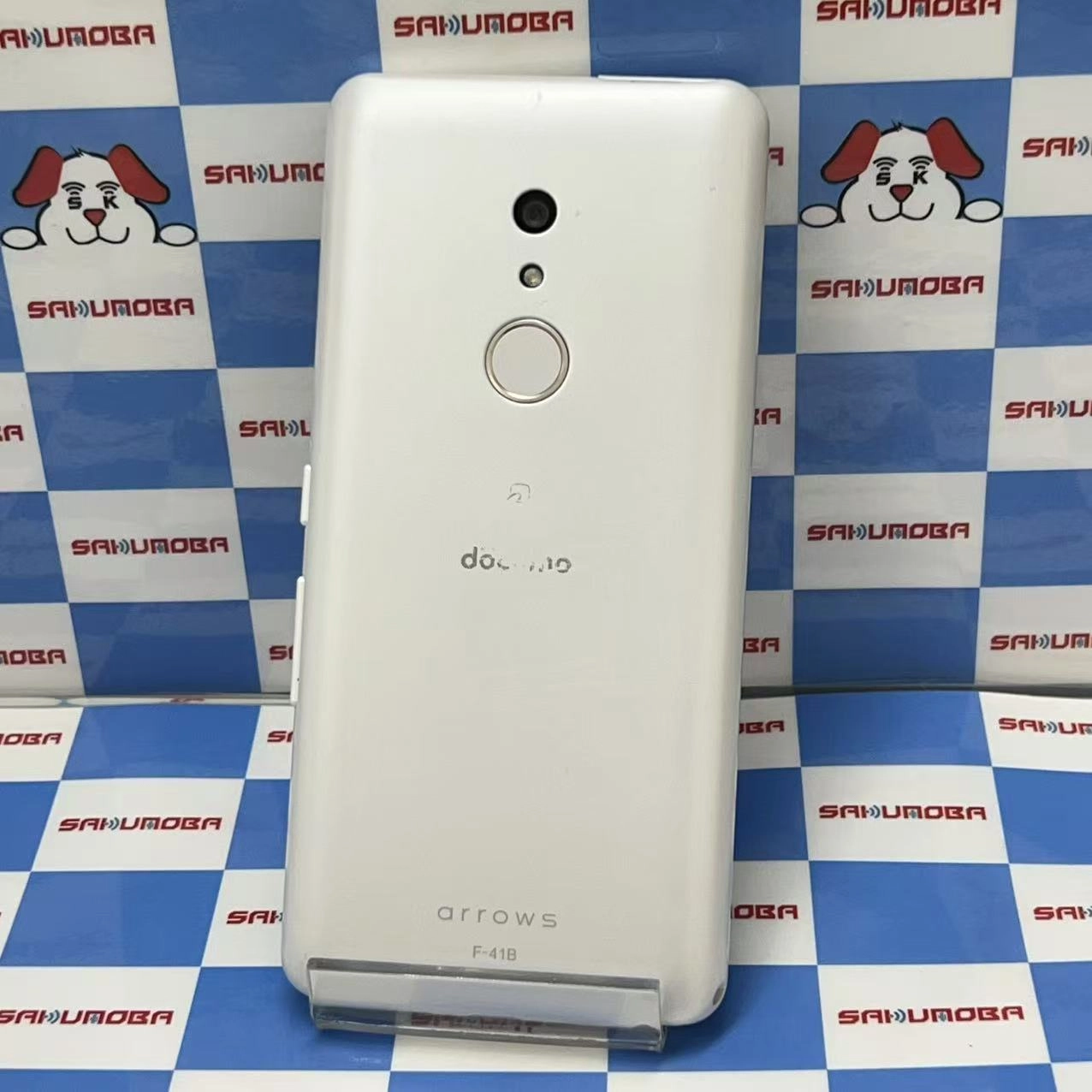 arrows Be4 Plus 64GB ホワイト F-41B docomo版SIMフリー