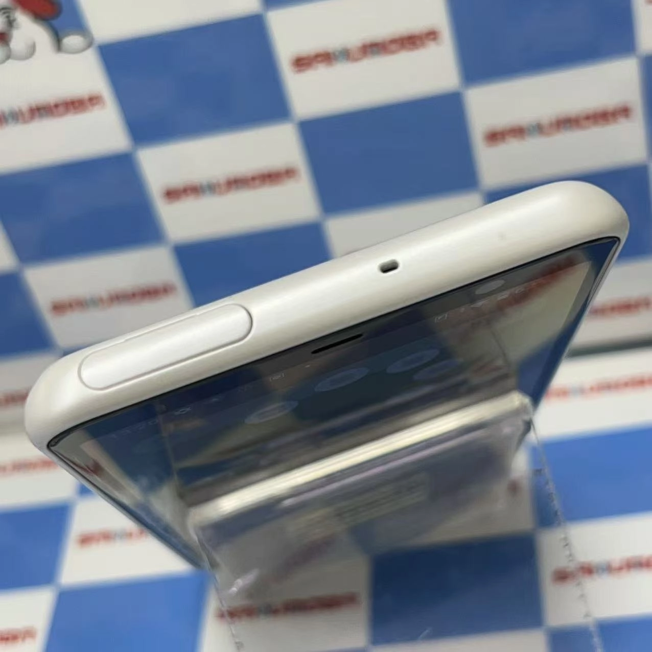 arrows Be4 Plus 64GB ホワイト F-41B docomo版SIMフリー