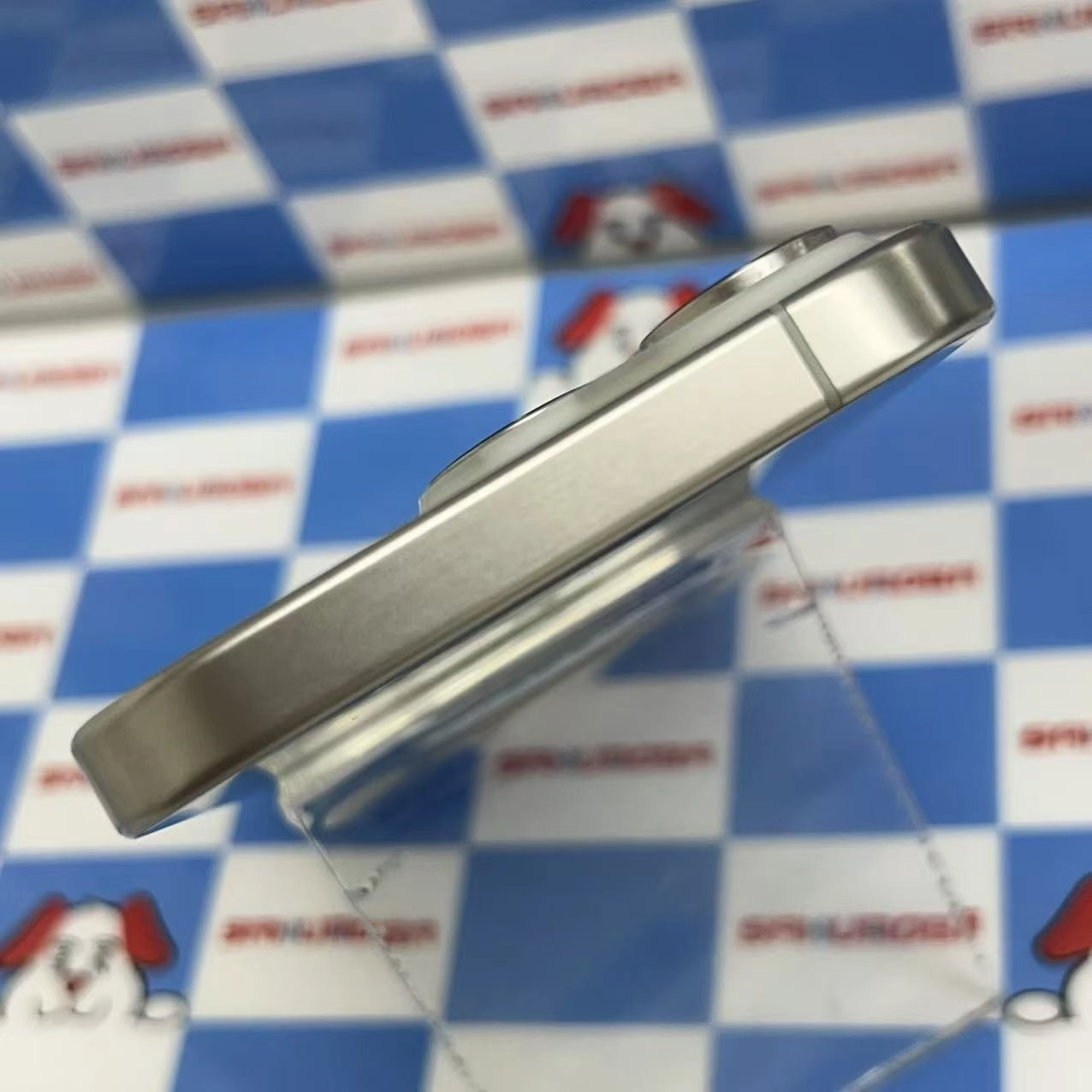 iPhone15 Pro 128GB ホワイトチタニウム MTU83J/A AU版SIMフリー 美品 au