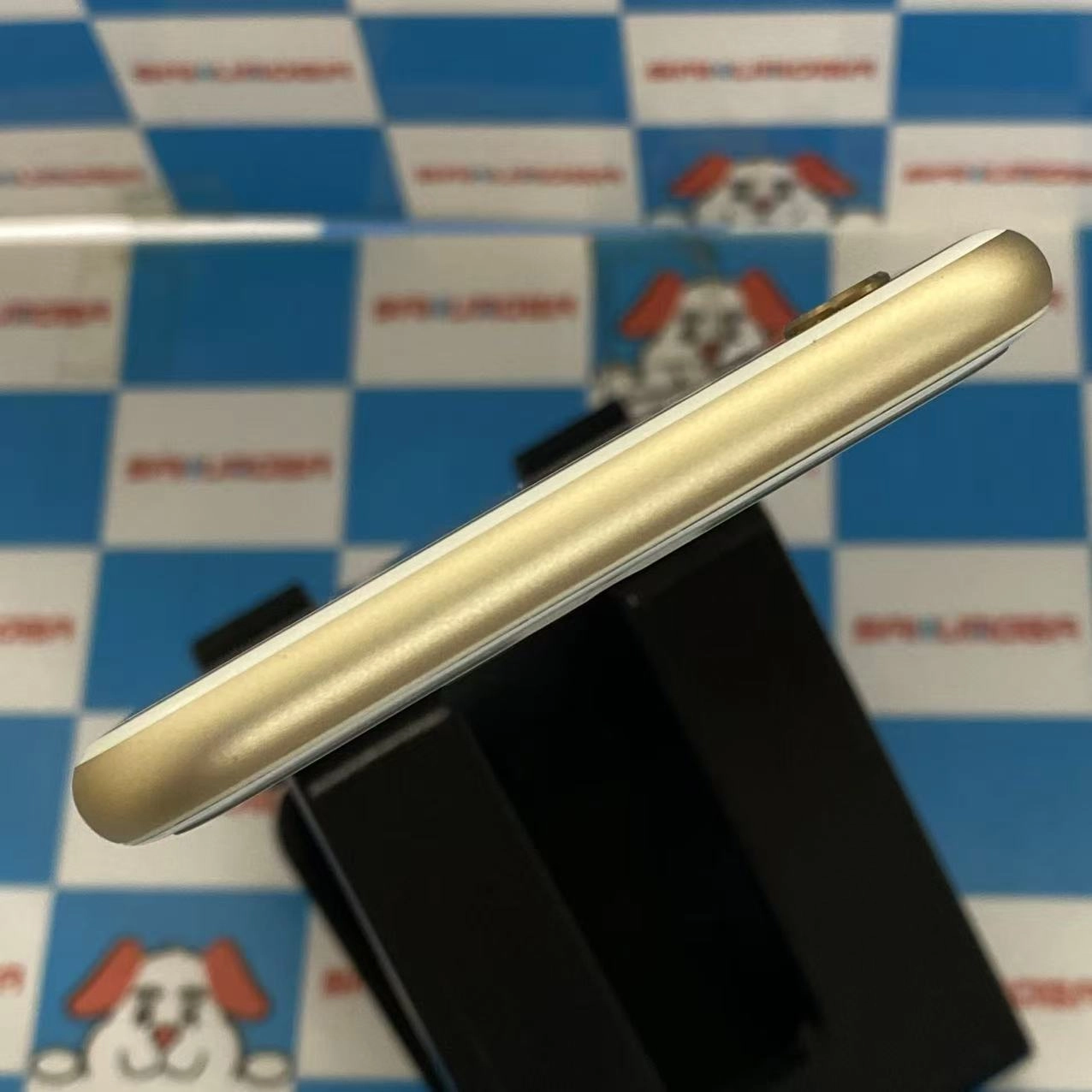 iPhone6 16GB ゴ-ルド MG492J/A au訳あり品