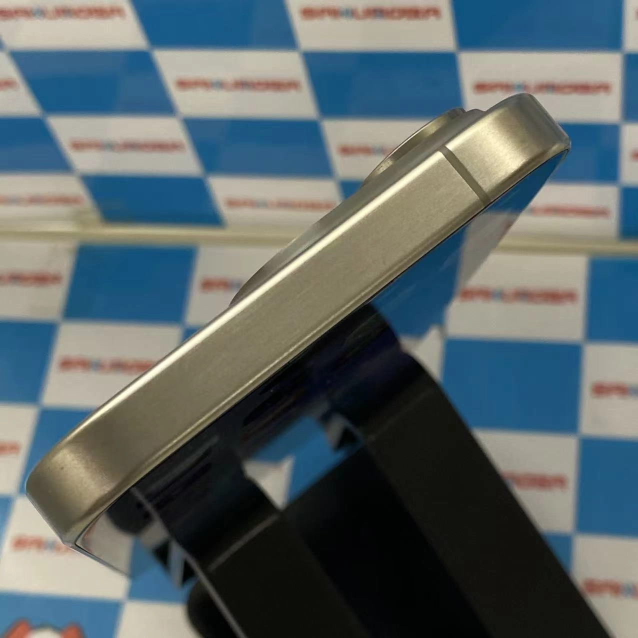 iPhone15 Pro 128GB ナチュラルチタニウム MTU93J/A SoftBank版SIMフリー美品