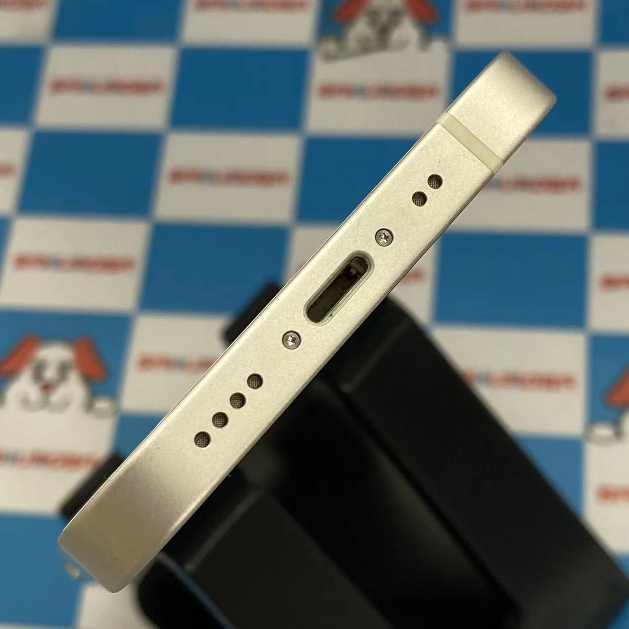 iPhone12 mini 64GB ホワイト MGA63J/A docomo版SIMフリー