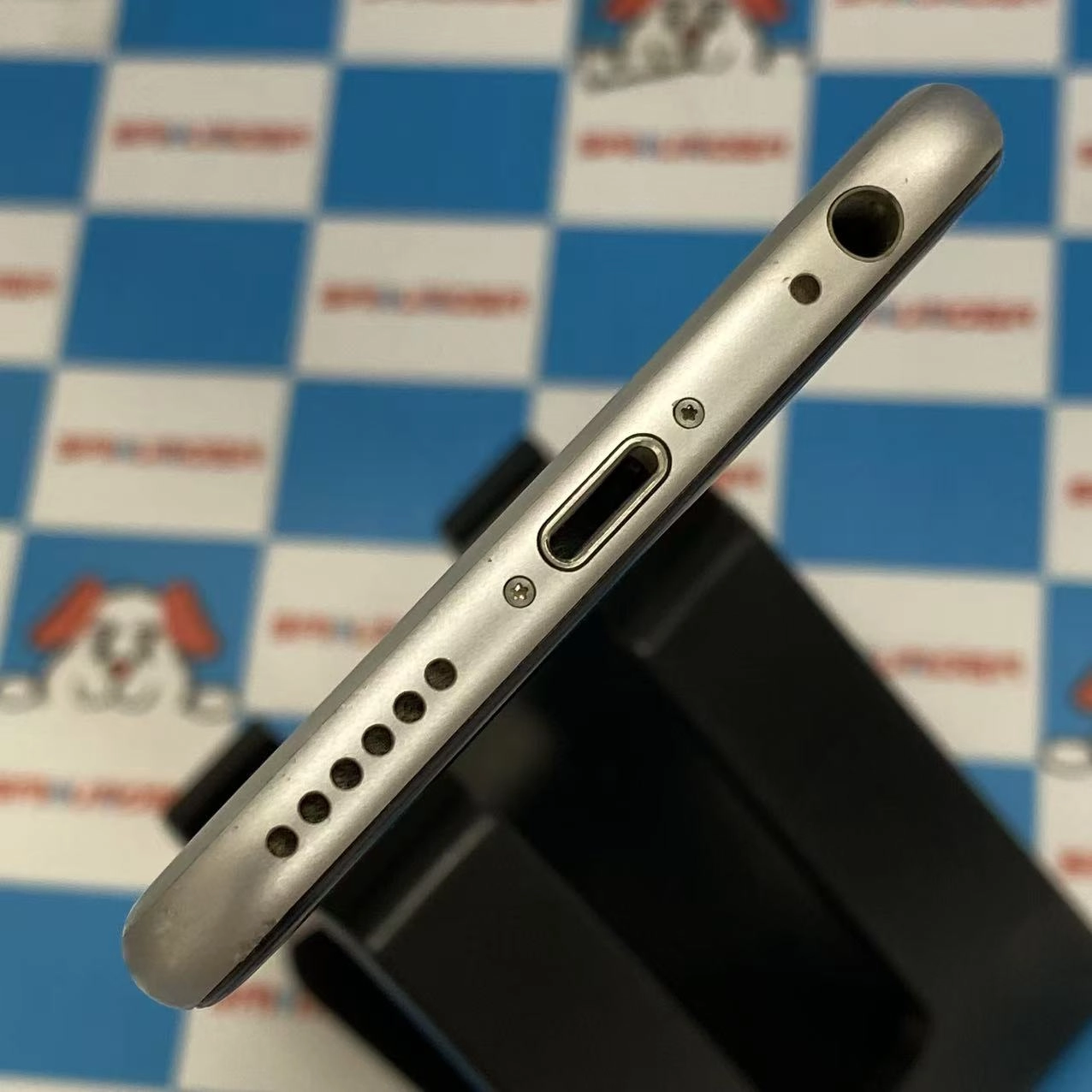 iPhone6 16GB スペースグレイ MG472J/A au訳あり品