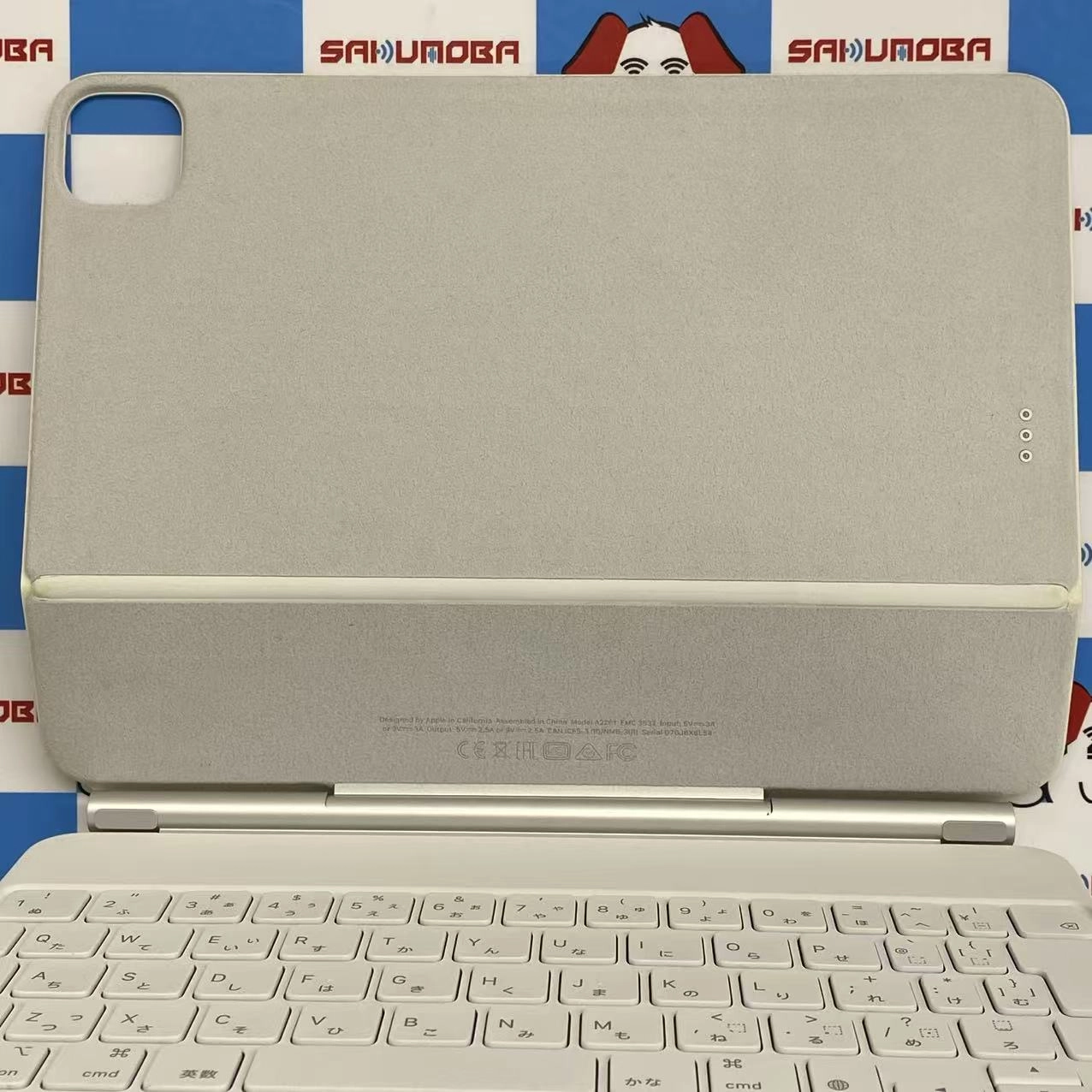 11インチiPad Pro(第2世代)用 Magic Keyboard ** ホワイト A2261