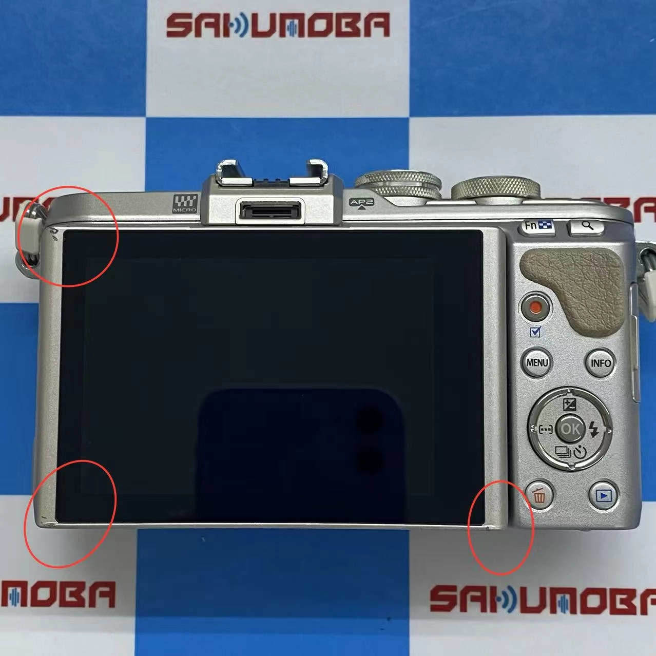 OLYMPUS PEN E-PL8 EZダブルズームキット ホワイト