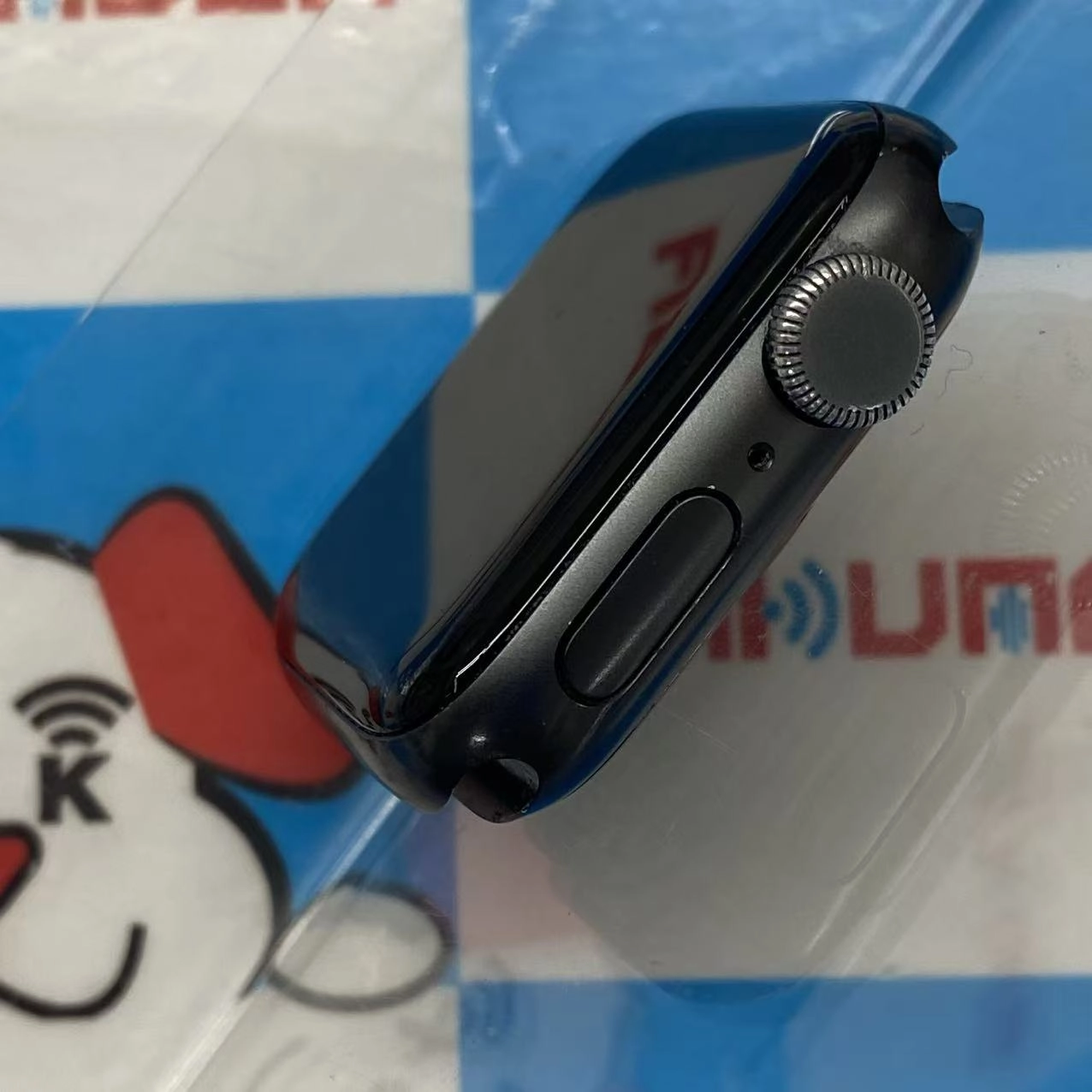 Apple Watch SE 40mm GPSモデル 32GB スペースグレイ MKQC3J/A