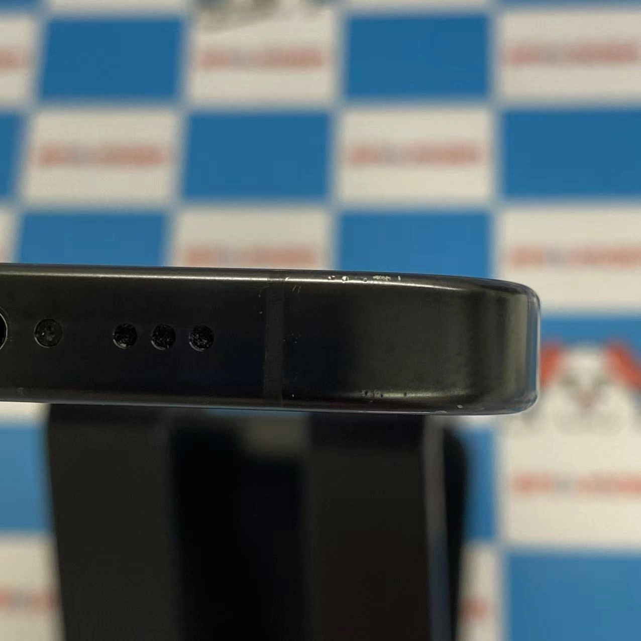 iPhone16 Pro 128GB ブラックチタニウム MYMV3J/A SIMフリー電池99%