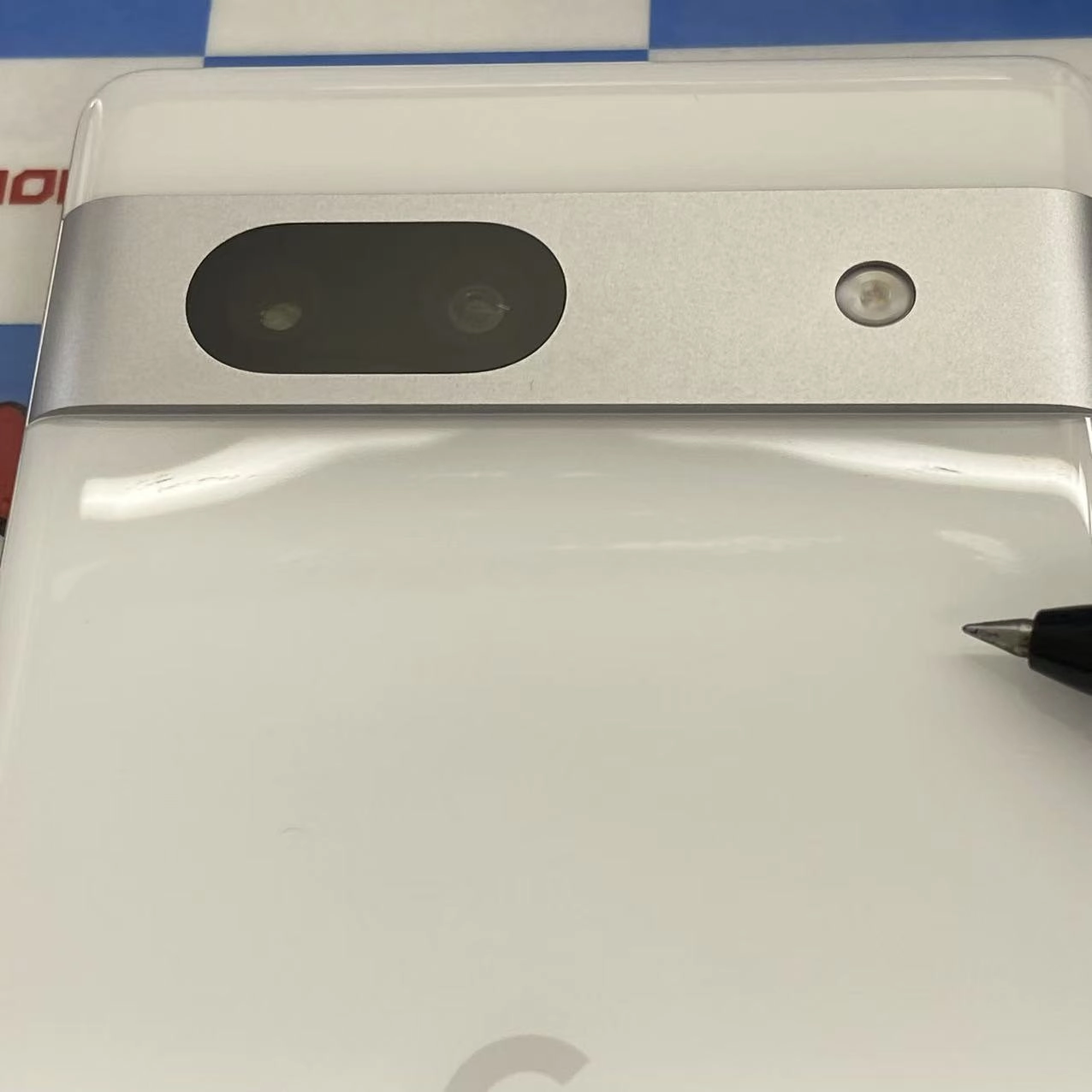 Google Pixel 7a 128GB Snow G82U8 AU版SIMフリー