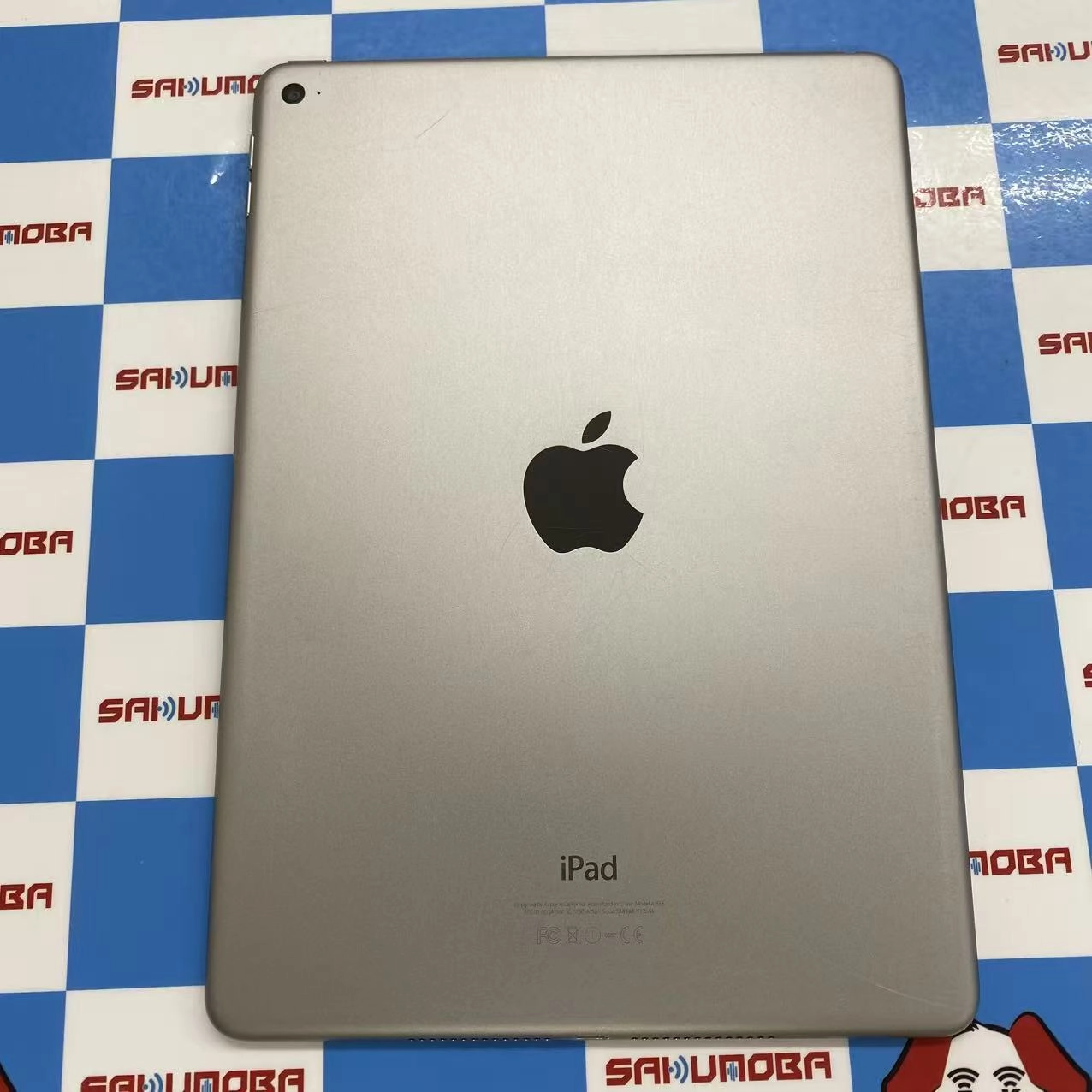iPad Air 第2世代 Wi-Fiモデル 64GB スペースグレイ MGKL2J/A ジャンク品