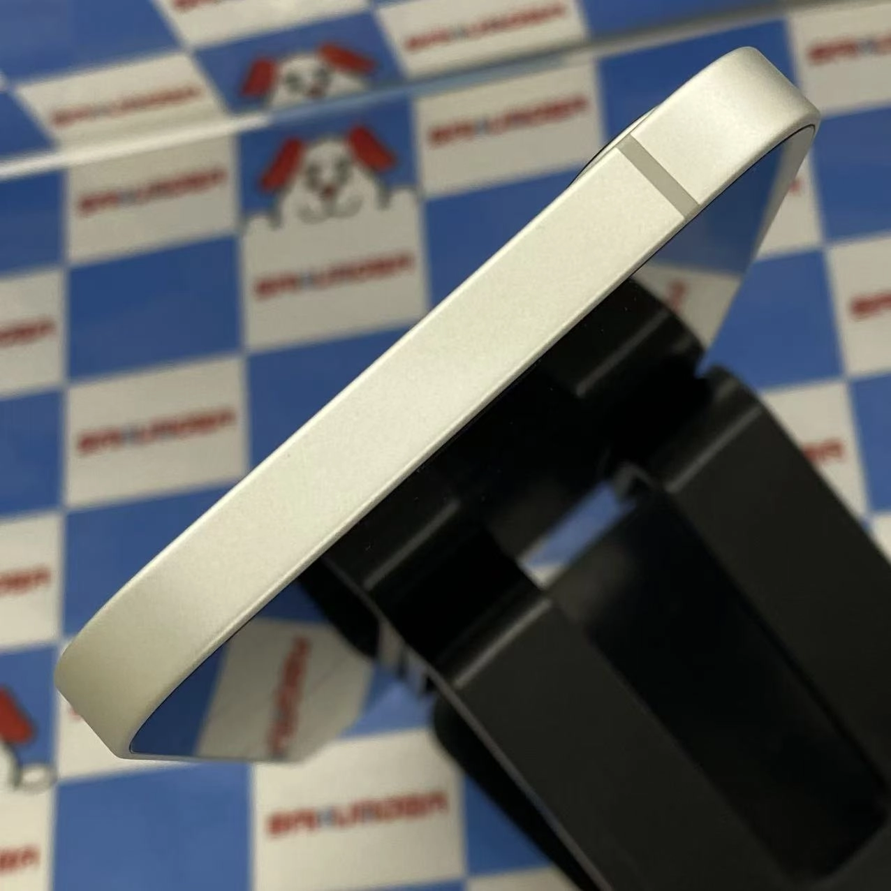 iPhone 16e 128GB ホワイト MD1R4J/A 楽天モバイル版SIMフリー 新品同様