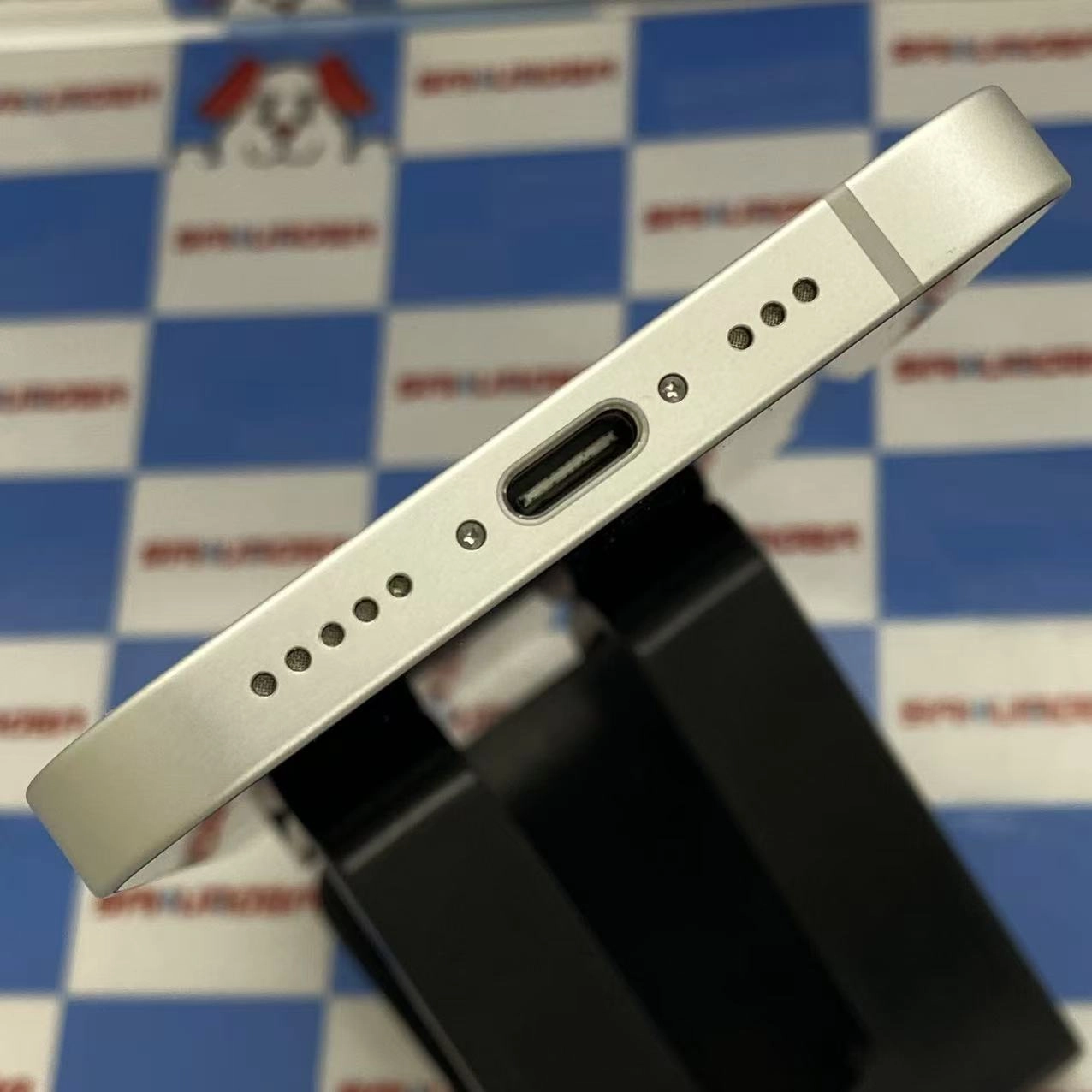 iPhone 16e 128GB ホワイト MD1R4J/A 楽天モバイル版SIMフリー 新品同様