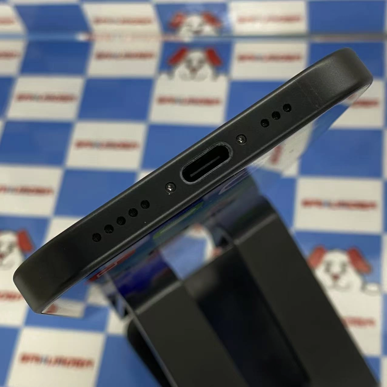 iPhone15 128GB ブラック MTMH3J/A SIMフリー 美品