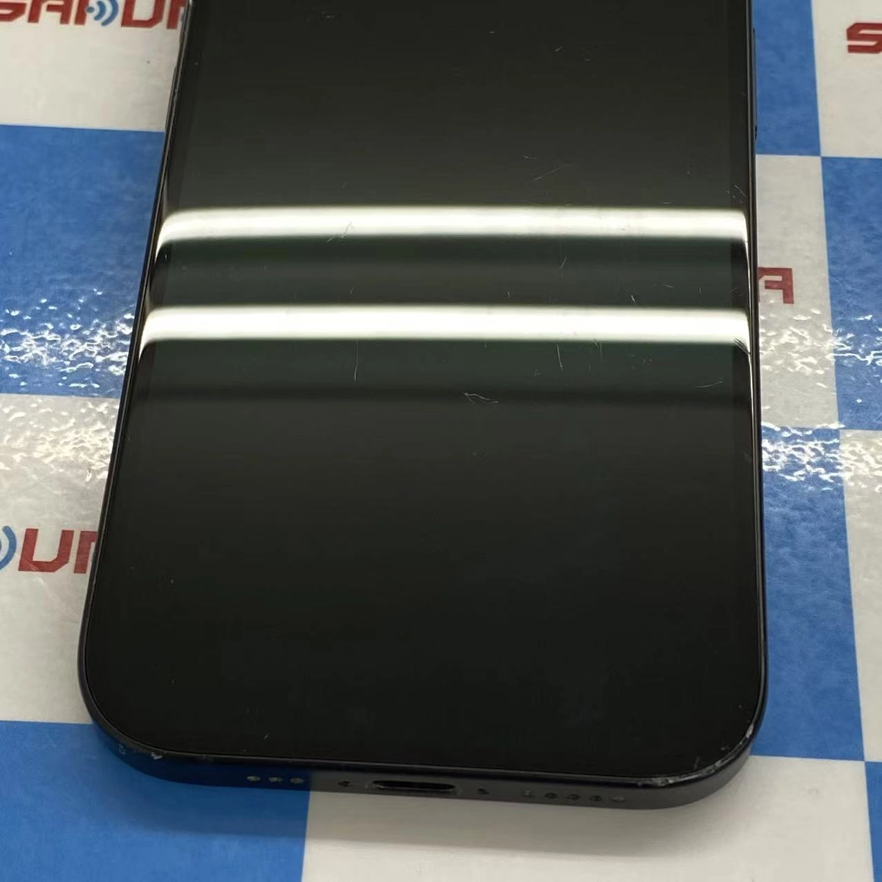 iPhone15 128GB ブラック MTMH3J/A AU版SIMフリー