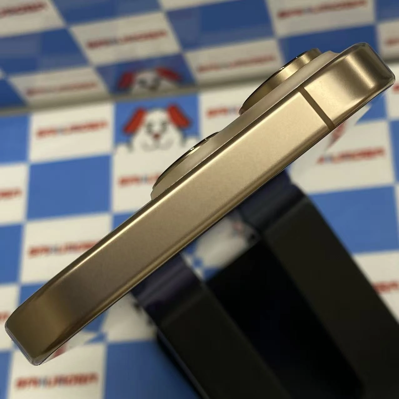 iPhone16 Pro 256GB デザートチタニウム MYN23J/A SIMフリー 美品