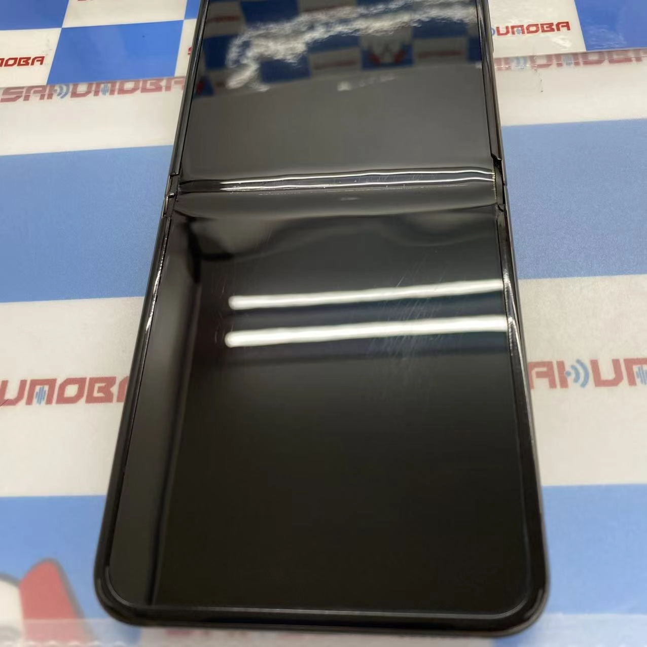 Galaxy ZFlip5 512GB Gray SM-F731Q SIMフリー