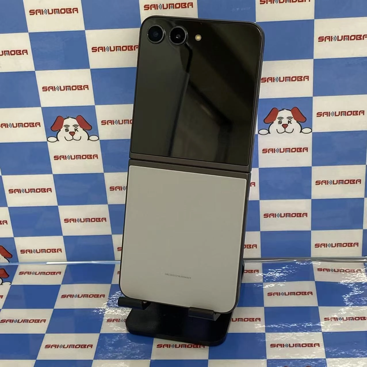 Galaxy ZFlip5 512GB Gray SM-F731Q SIMフリー