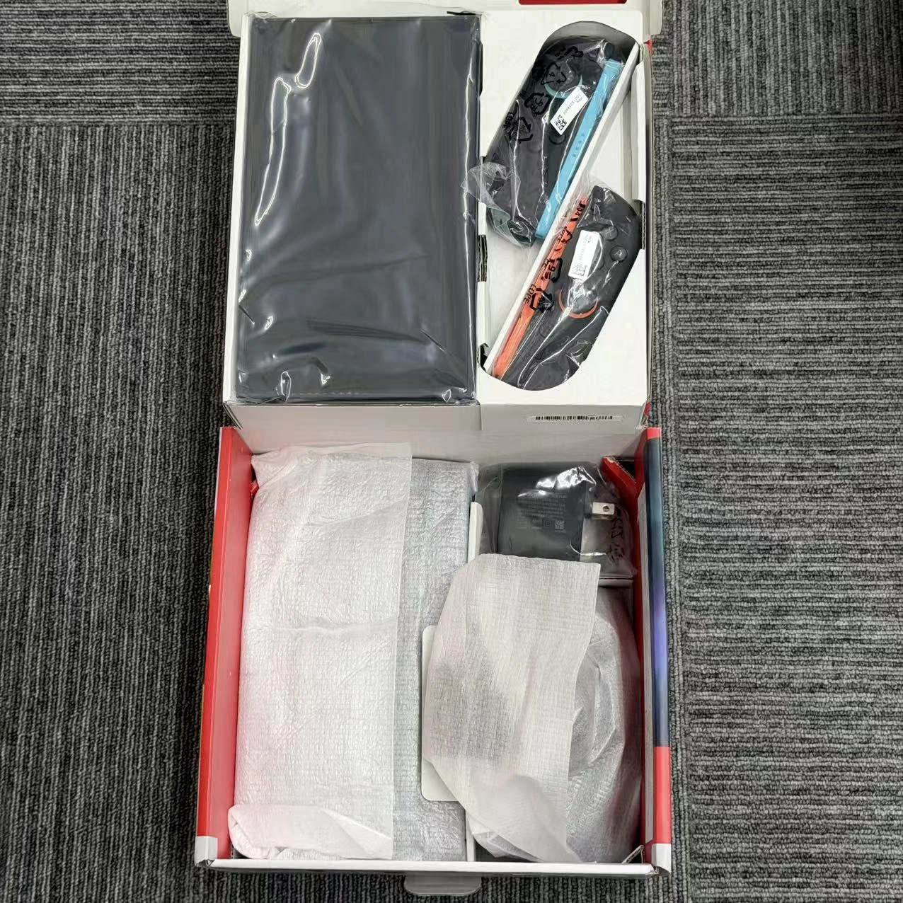 Nintendo Switch 2 マリオカート ワールド セット日本語・国内専用 256GB グレー BEE-S-KB6PA 美品