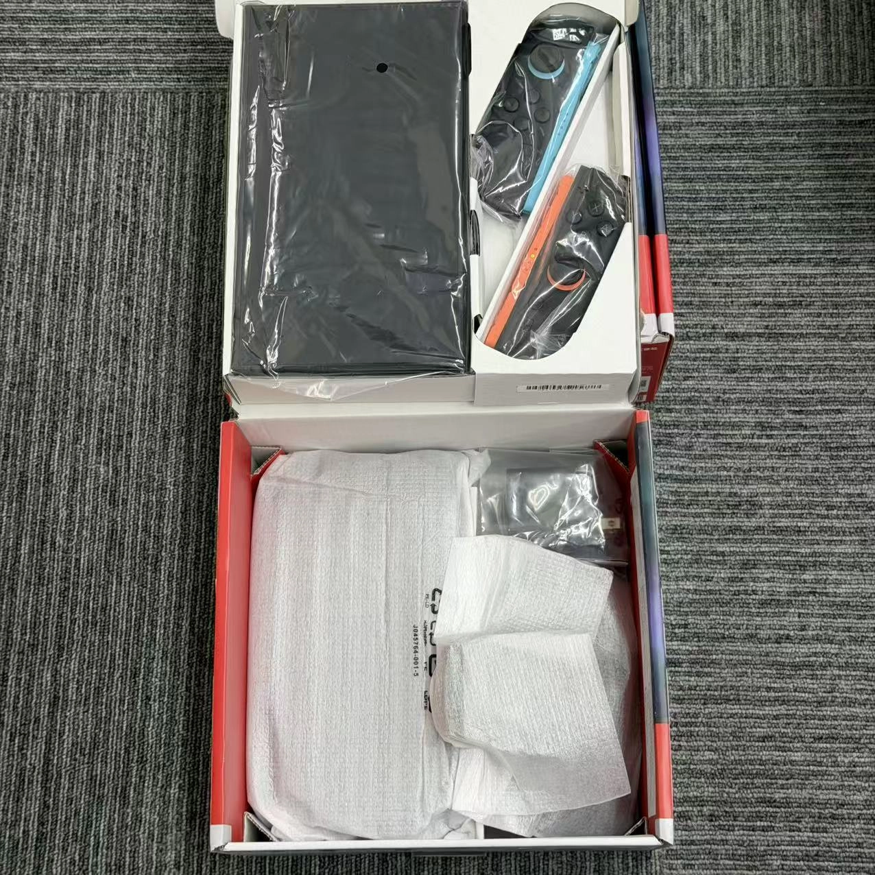 Nintendo Switch 2 マリオカート ワールド セット日本語・国内専用 256GB グレー BEE-S-KB6PA 美品