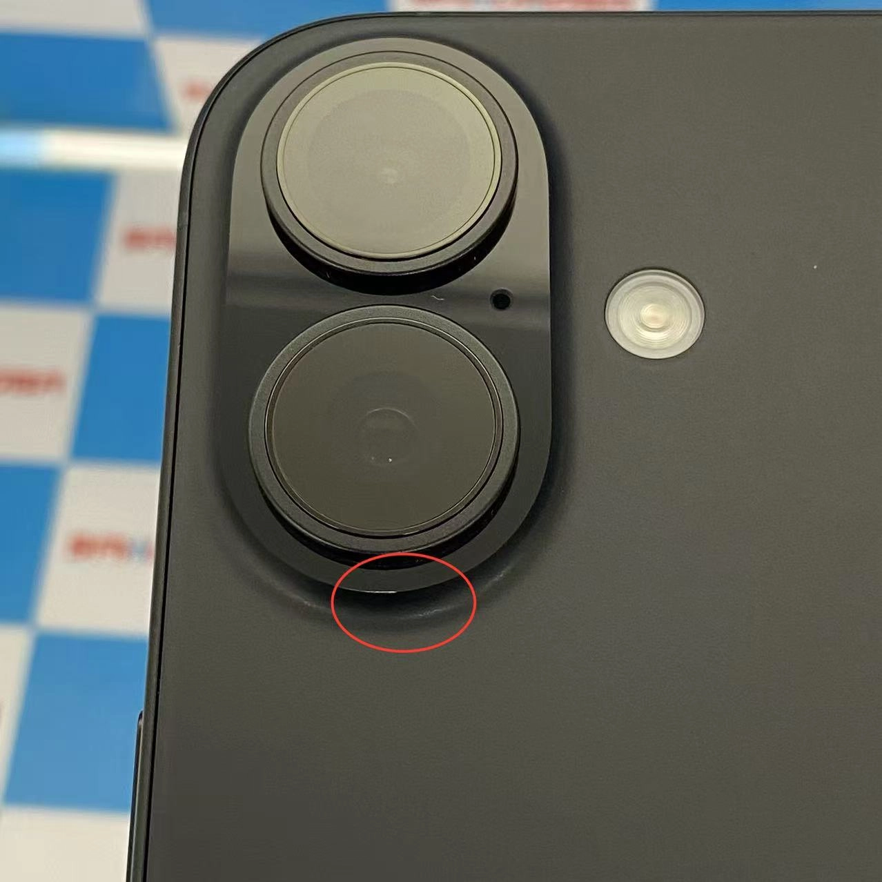 iPhone16 128GB ブラック MYDQ3J/A SoftBank版SIMフリー美品