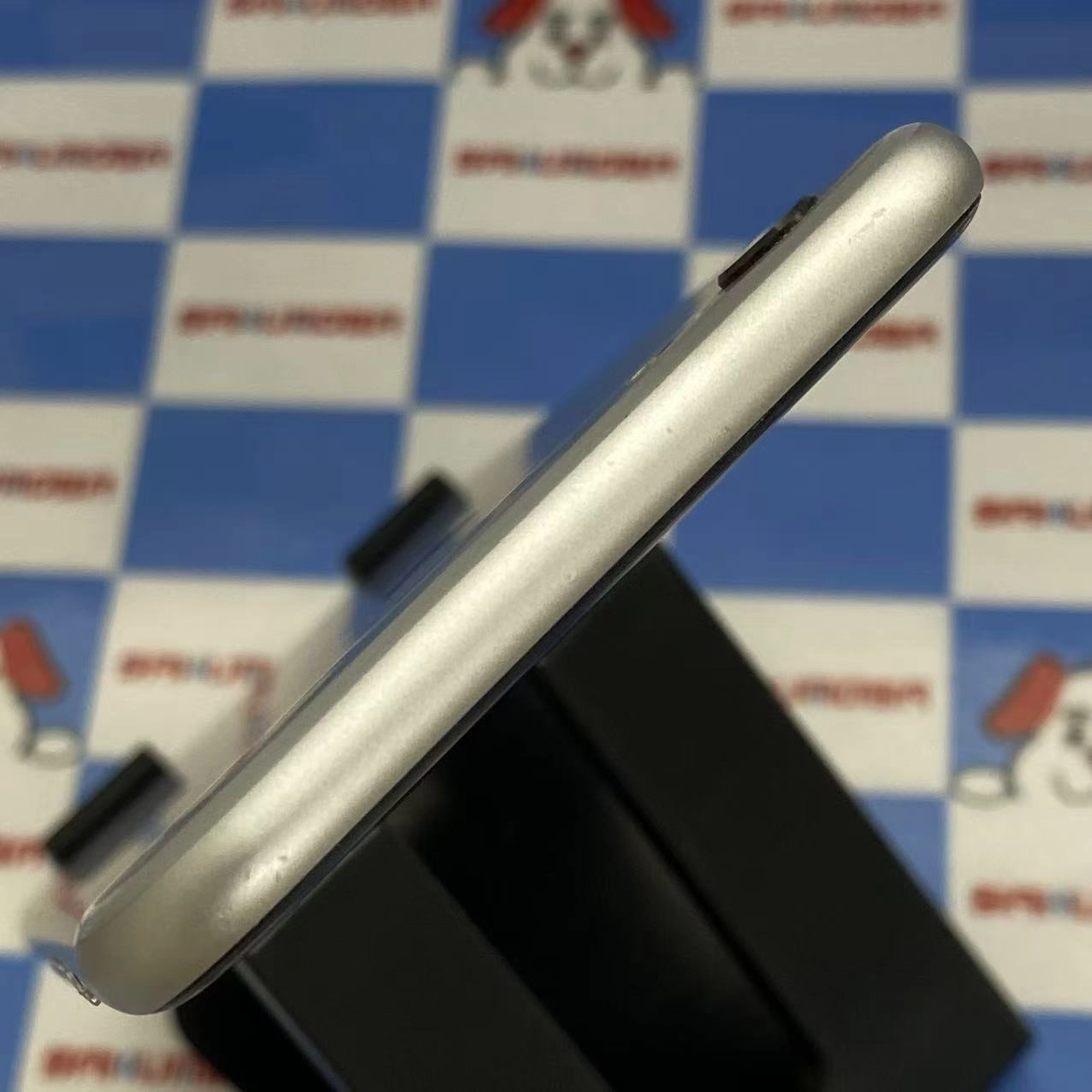 iPhone6 16GB スペースグレイ MG472J/A docomo訳あり品