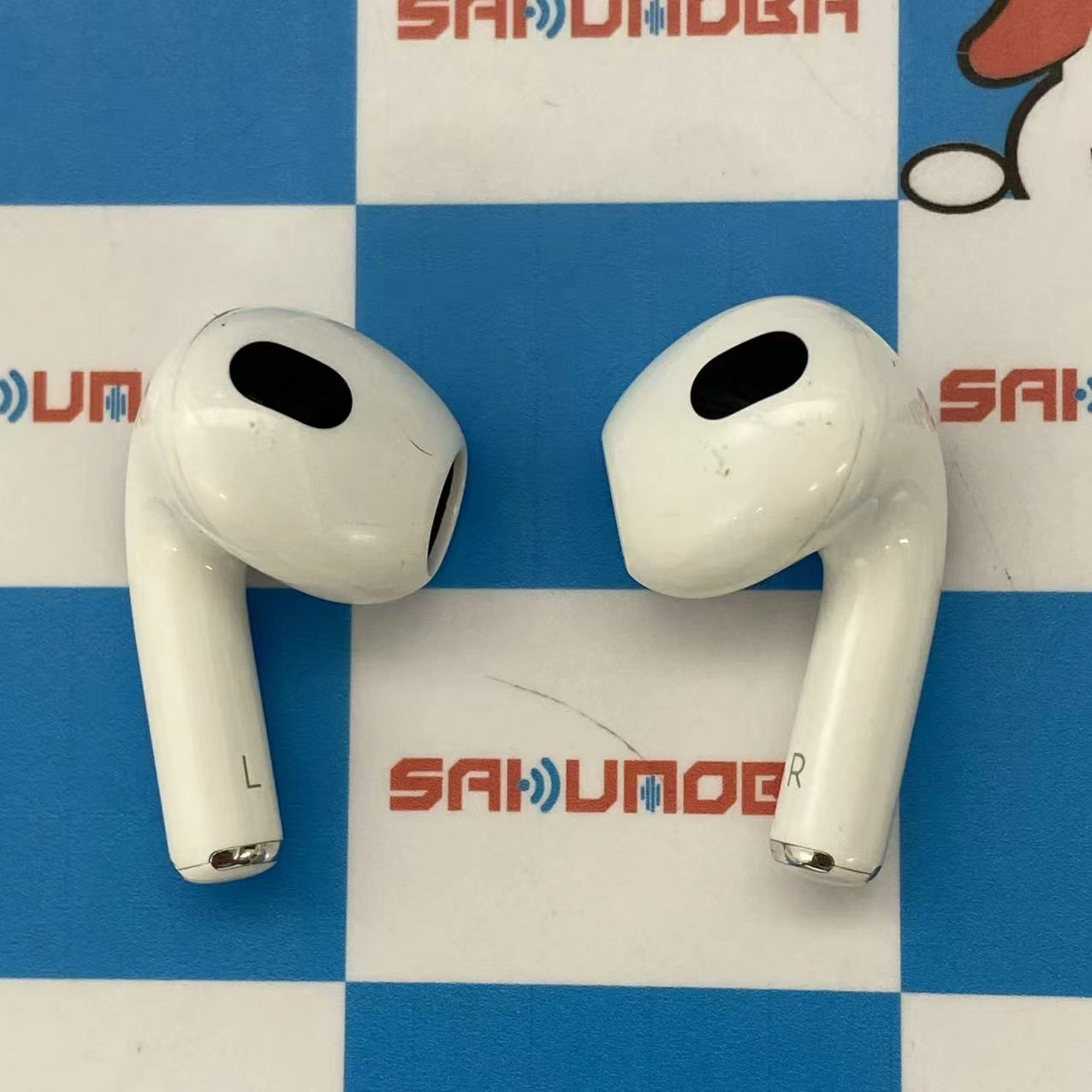 AirPods 第3世代 ホワイト A2566ジャンク品