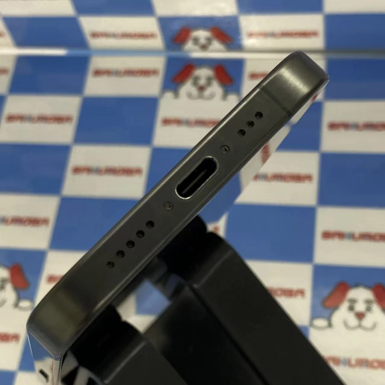 iPhone15 Pro 128GB ブラックチタニウム MTU73J/A SoftBank版SIMフリー美品