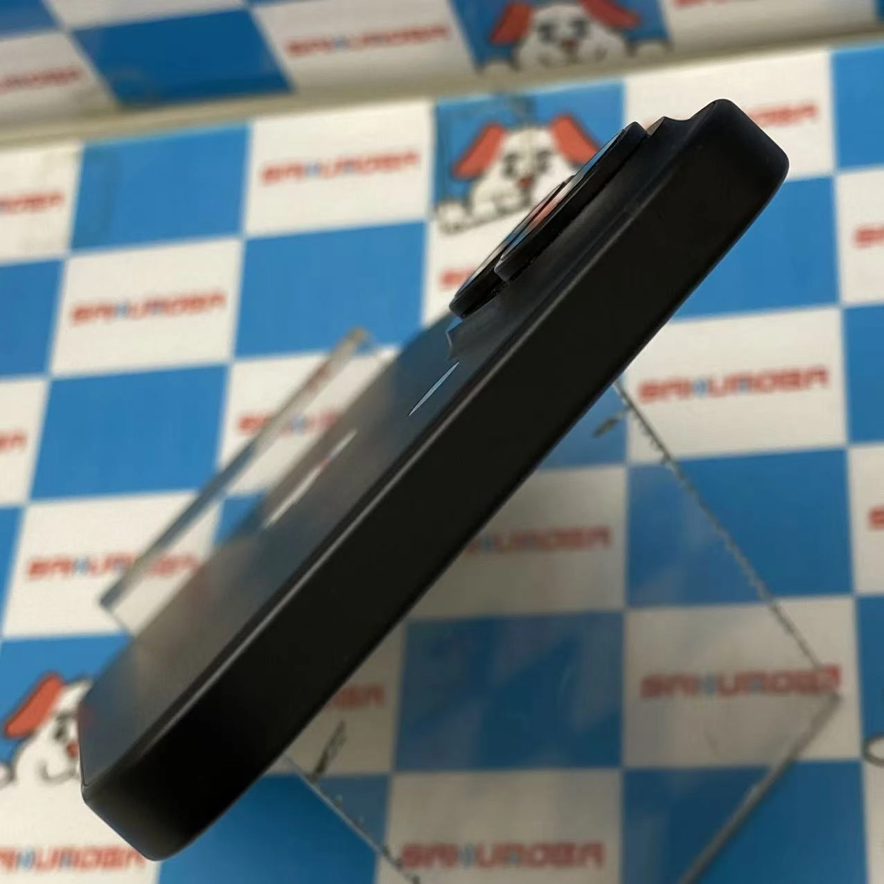 iPhone16 128GB ブラック MYDQ3J/A docomo版SIMフリー 新品同様