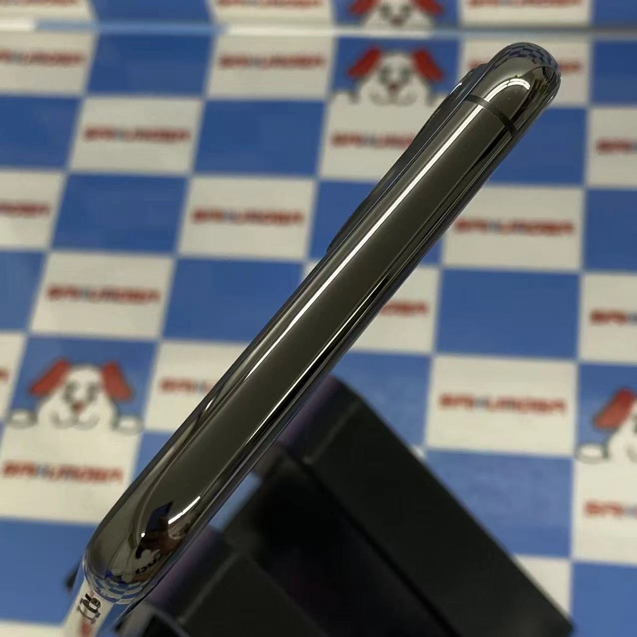 iPhone11 Pro Max 64GB スペースグレイ MWHD2J/A SoftBank版SIMフリー美品