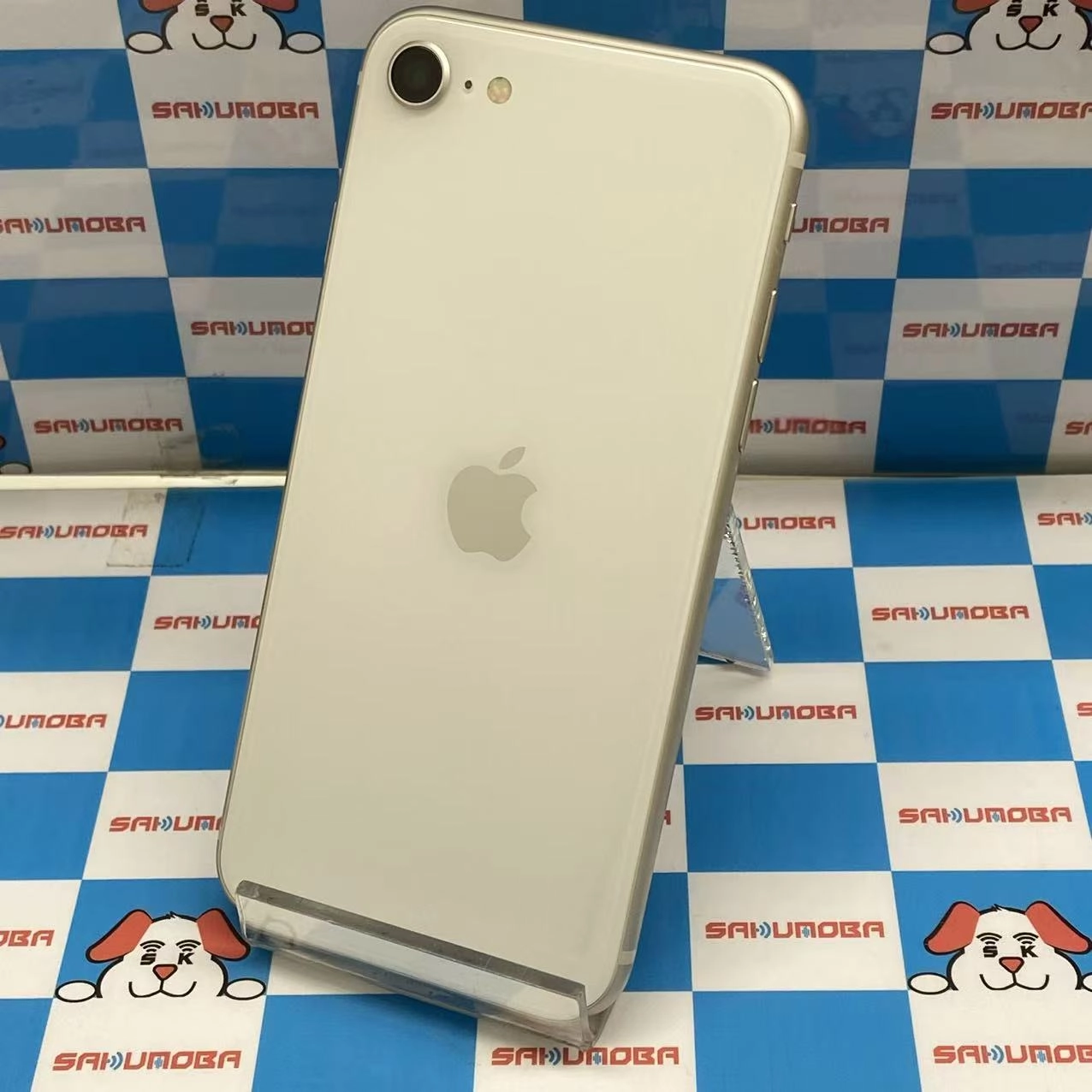 iPhoneSE 第3世代 64GB スターライト MMYD3J/A docomo版SIMフリー