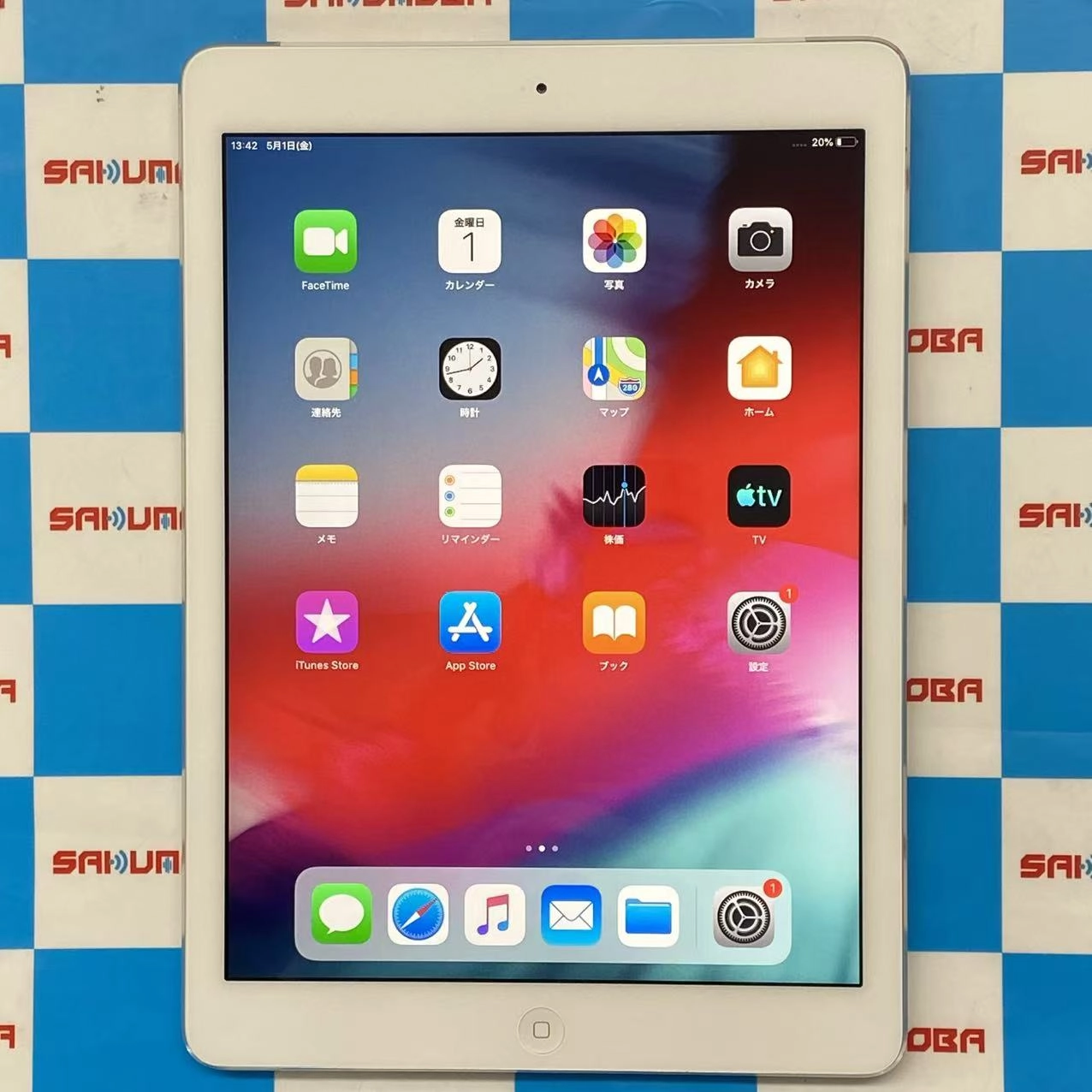 iPad Air 第1世代 Wi-Fi+Cellular 32GB シルバー MD795J/A SIMフリー