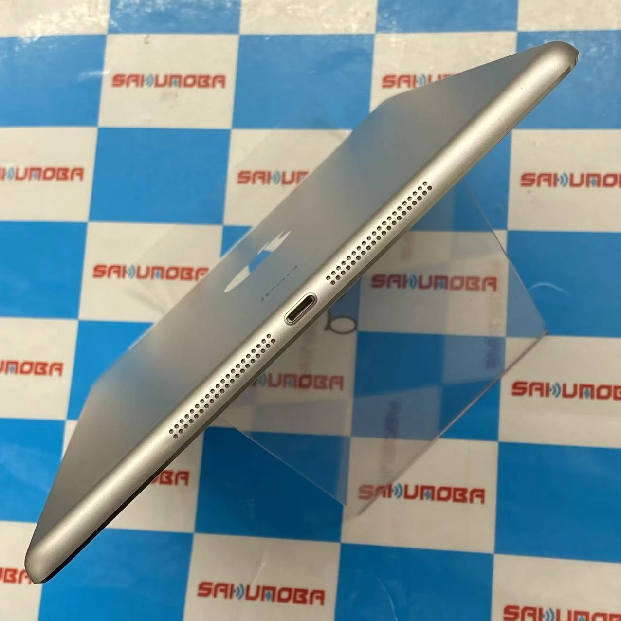 iPad Air 第1世代 Wi-Fi+Cellular 32GB シルバー MD795J/A SIMフリー