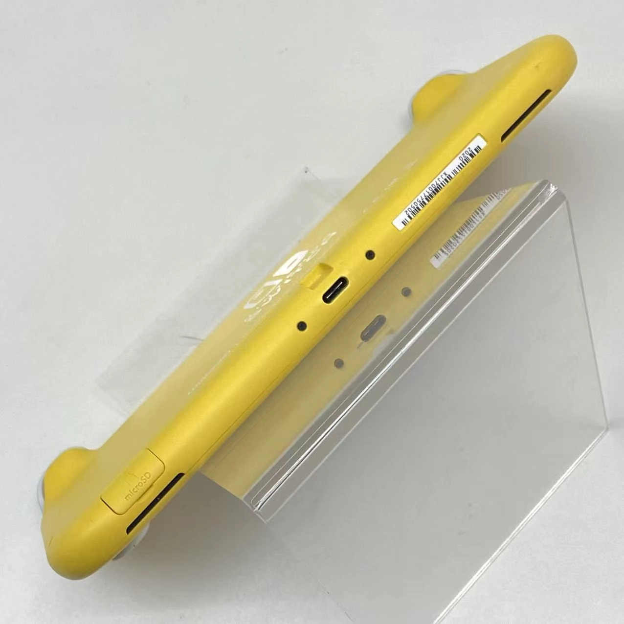 Nintendo Switch Lite 2019年モデル 32GB イエロー HDH-001