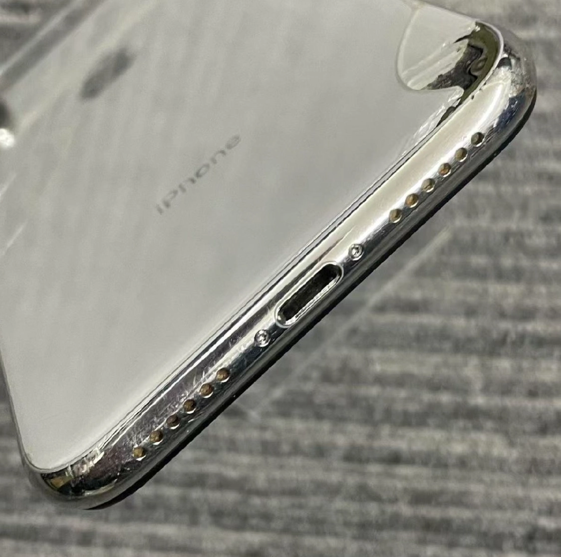 iPhoneX 256GB シルバー MQAY2J/A ストア版 ジャンク品