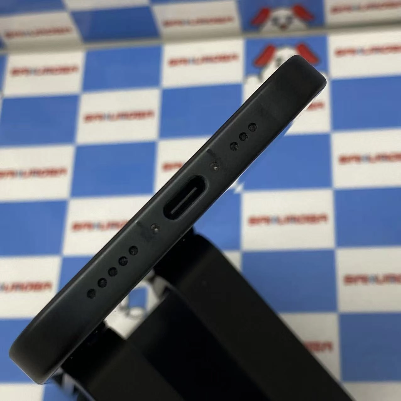 iPhone15 128GB ブラック MTMH3J/A docomo版SIMフリー