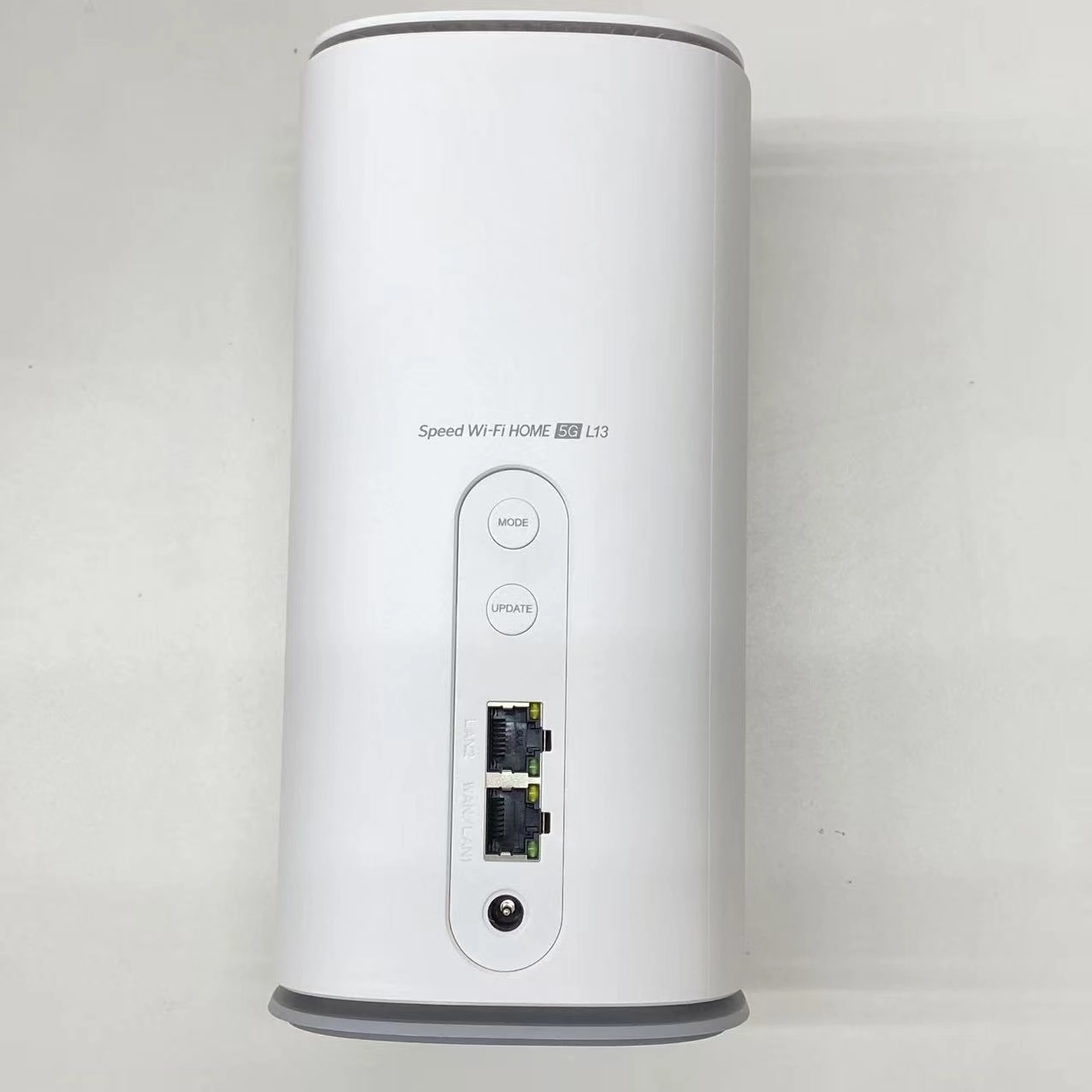 Speed Wi-Fi HOME 5G L13 ZTR02 ホワイト ZTR02SWU *