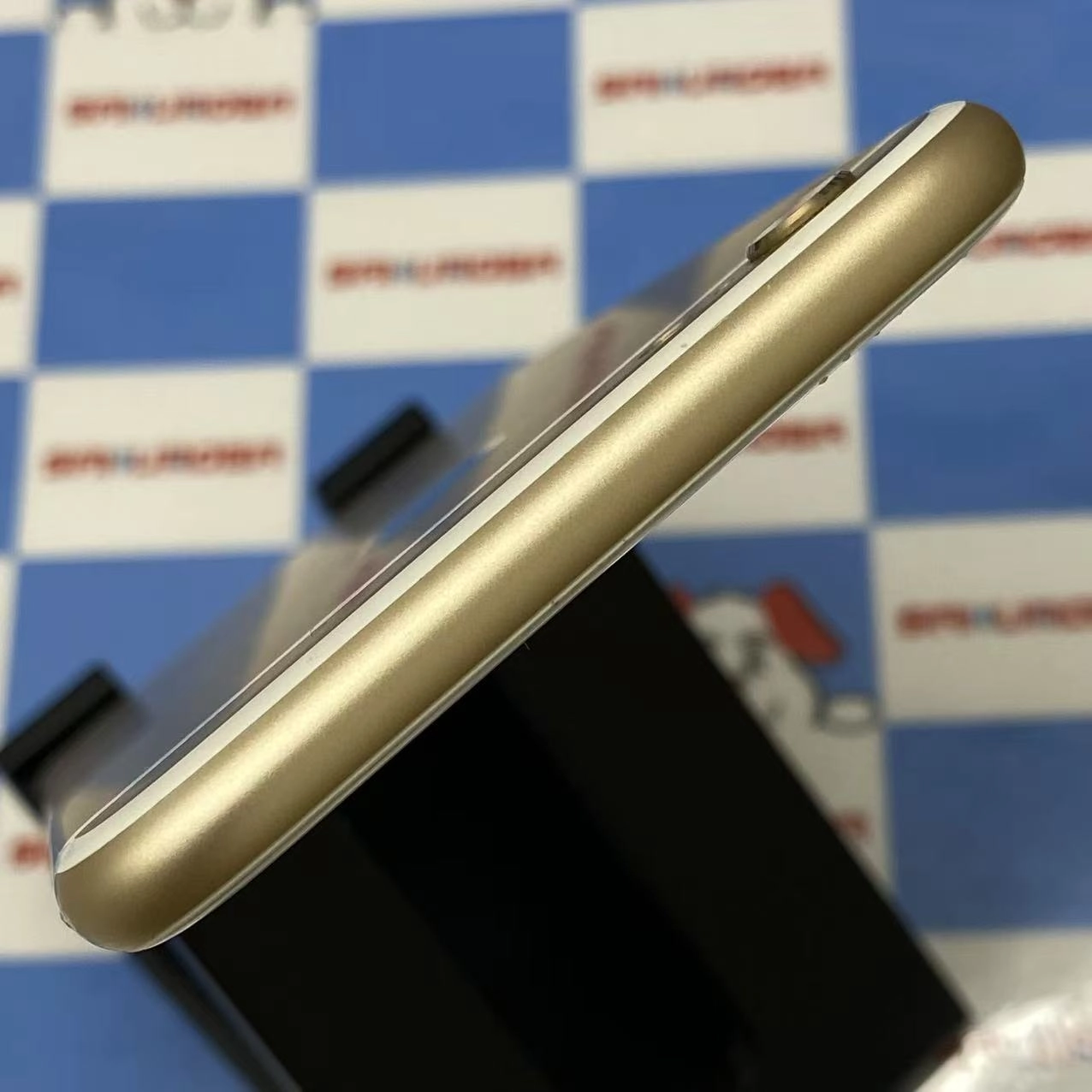 iPhone6 64GB ゴールド MG4J2J/A docomo 訳あり品